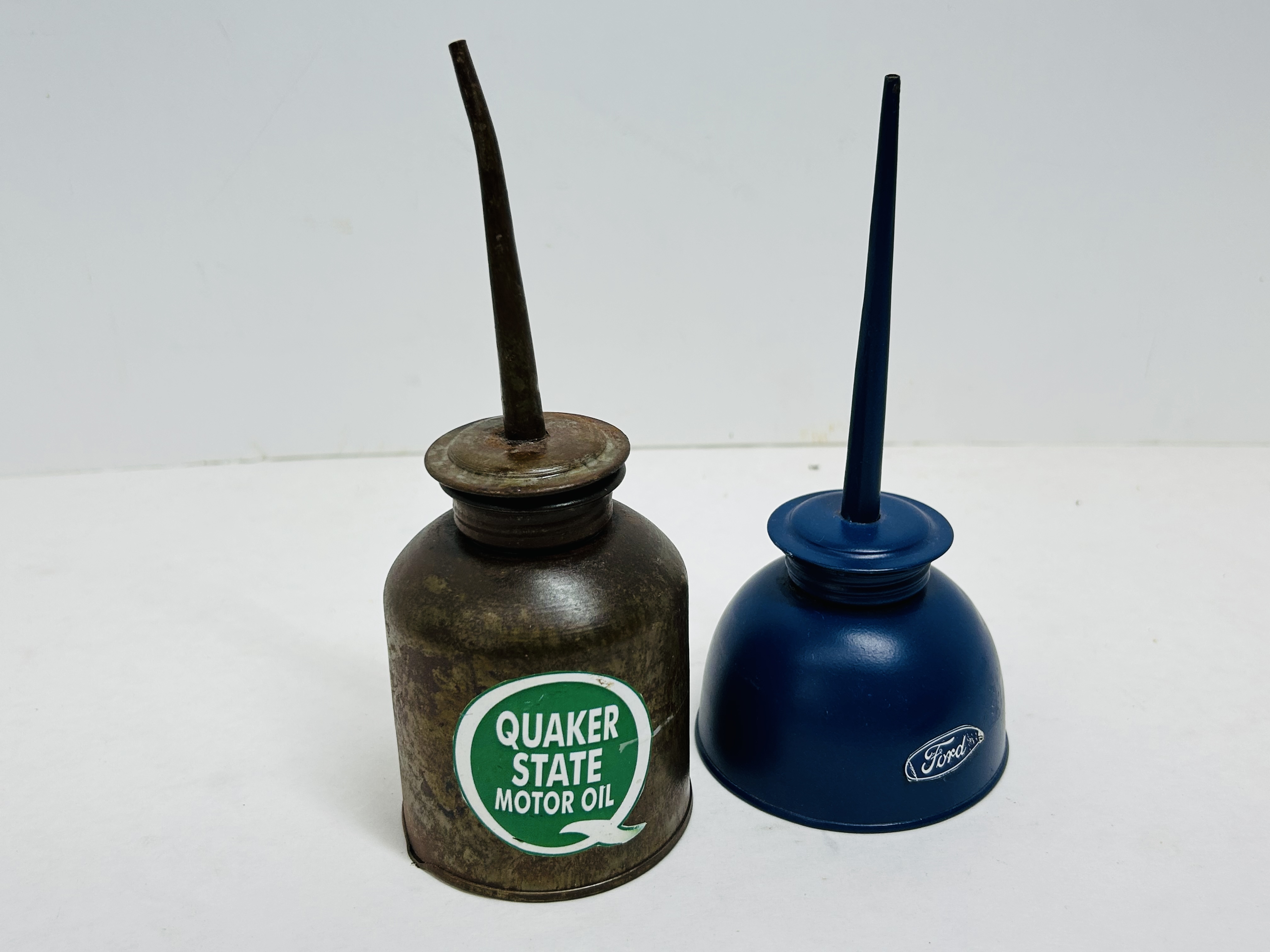 FORD AND QUAKER STATE VINTAGE OILERS
