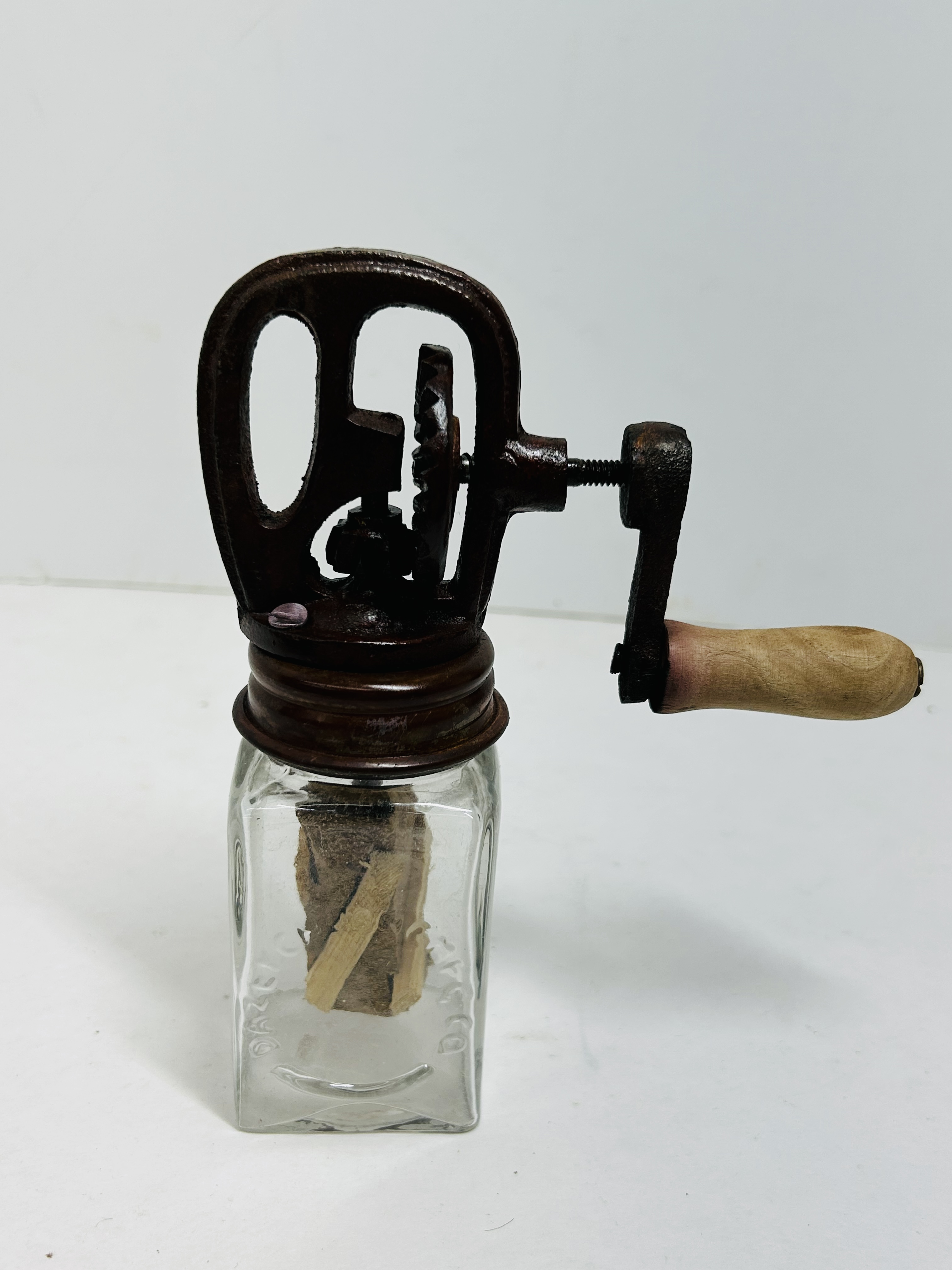 DAZEY GLASS BUTTER CHURN