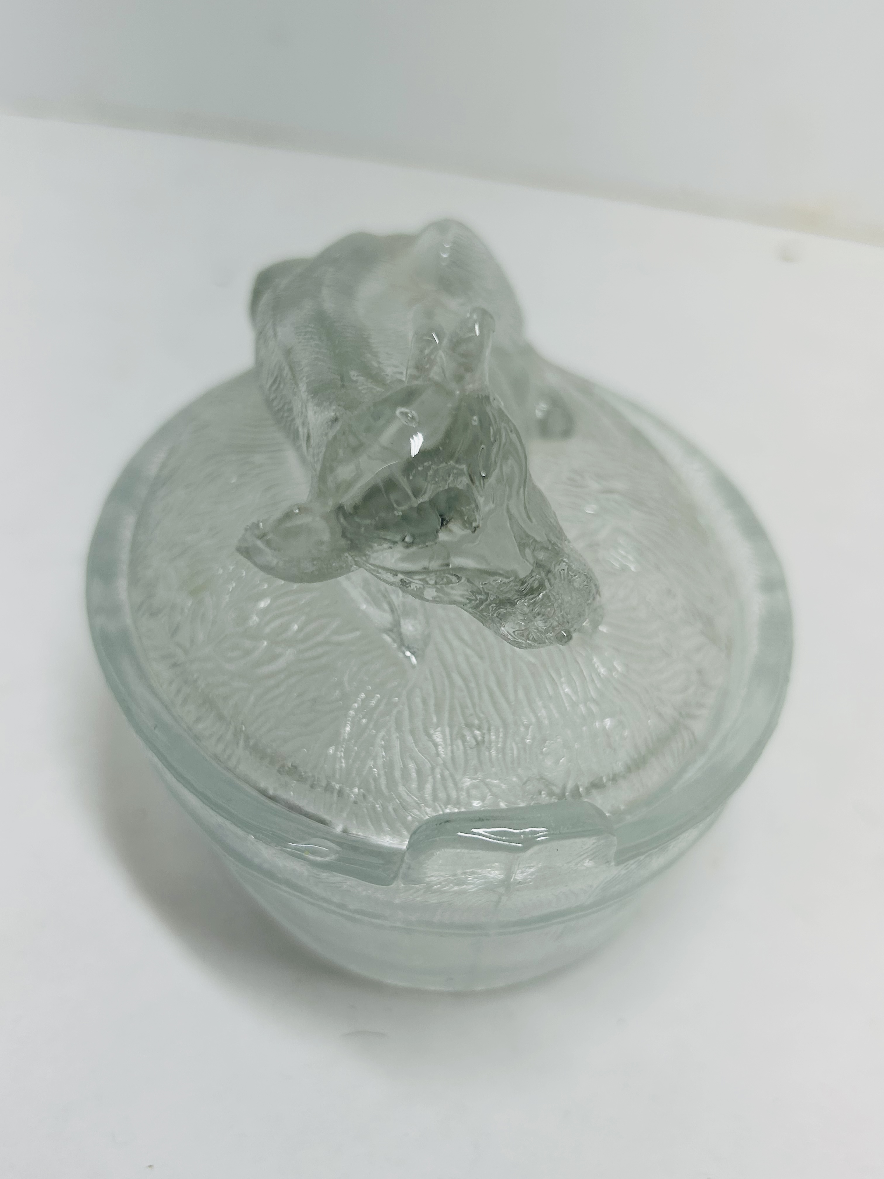 CLEAR GLASS COW DISH