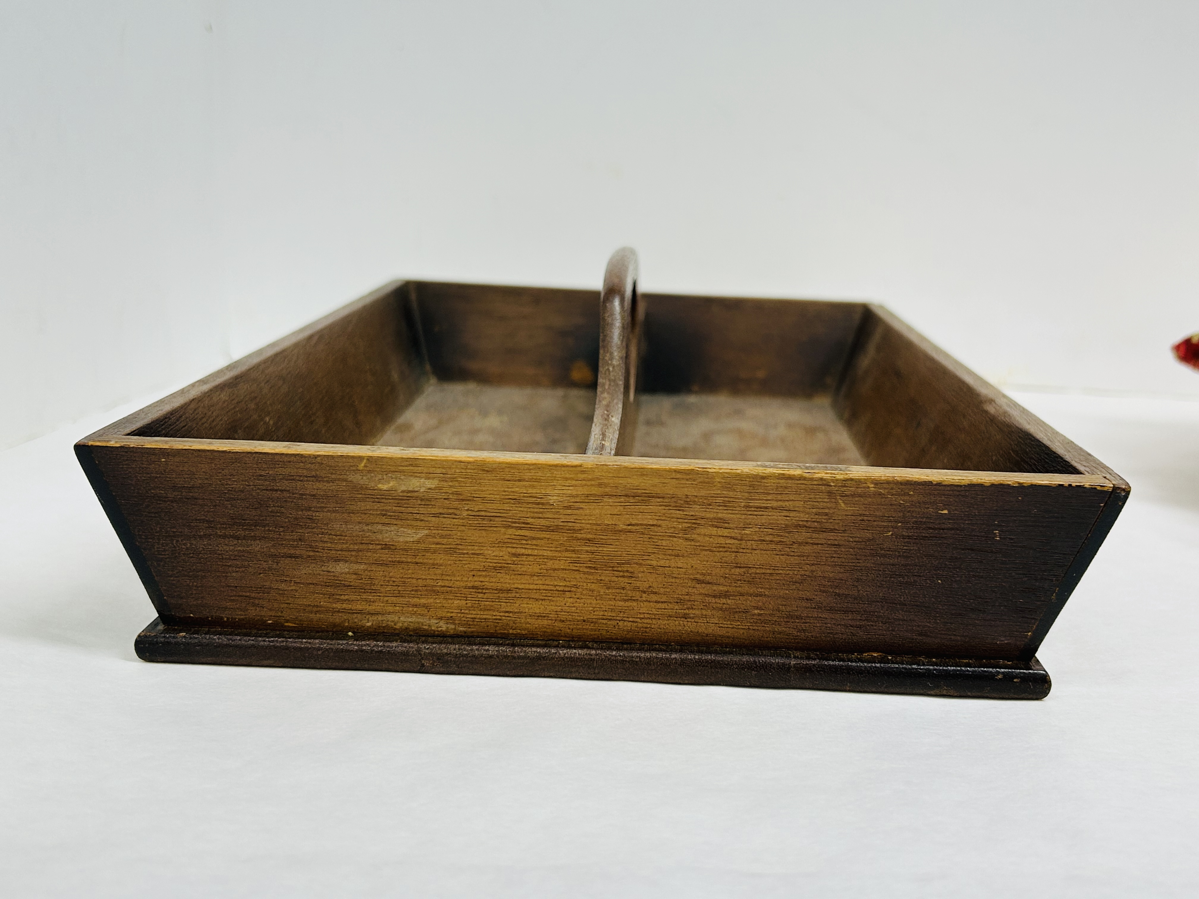 LONGABERGER BASKET AND WOODEN TRAY, CIRCA 1997