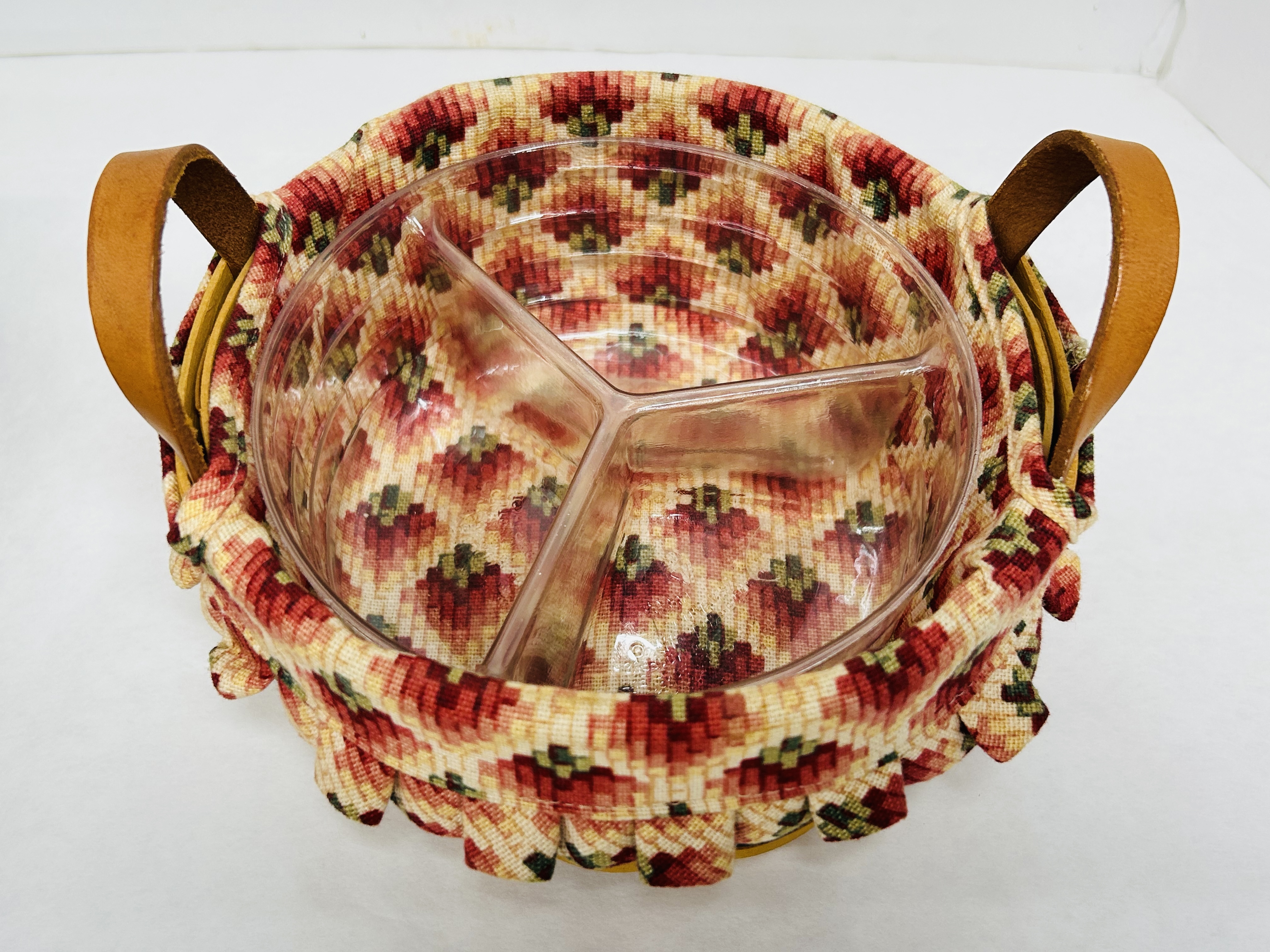 LONGABERGER BASKET AND WOODEN TRAY, CIRCA 1997