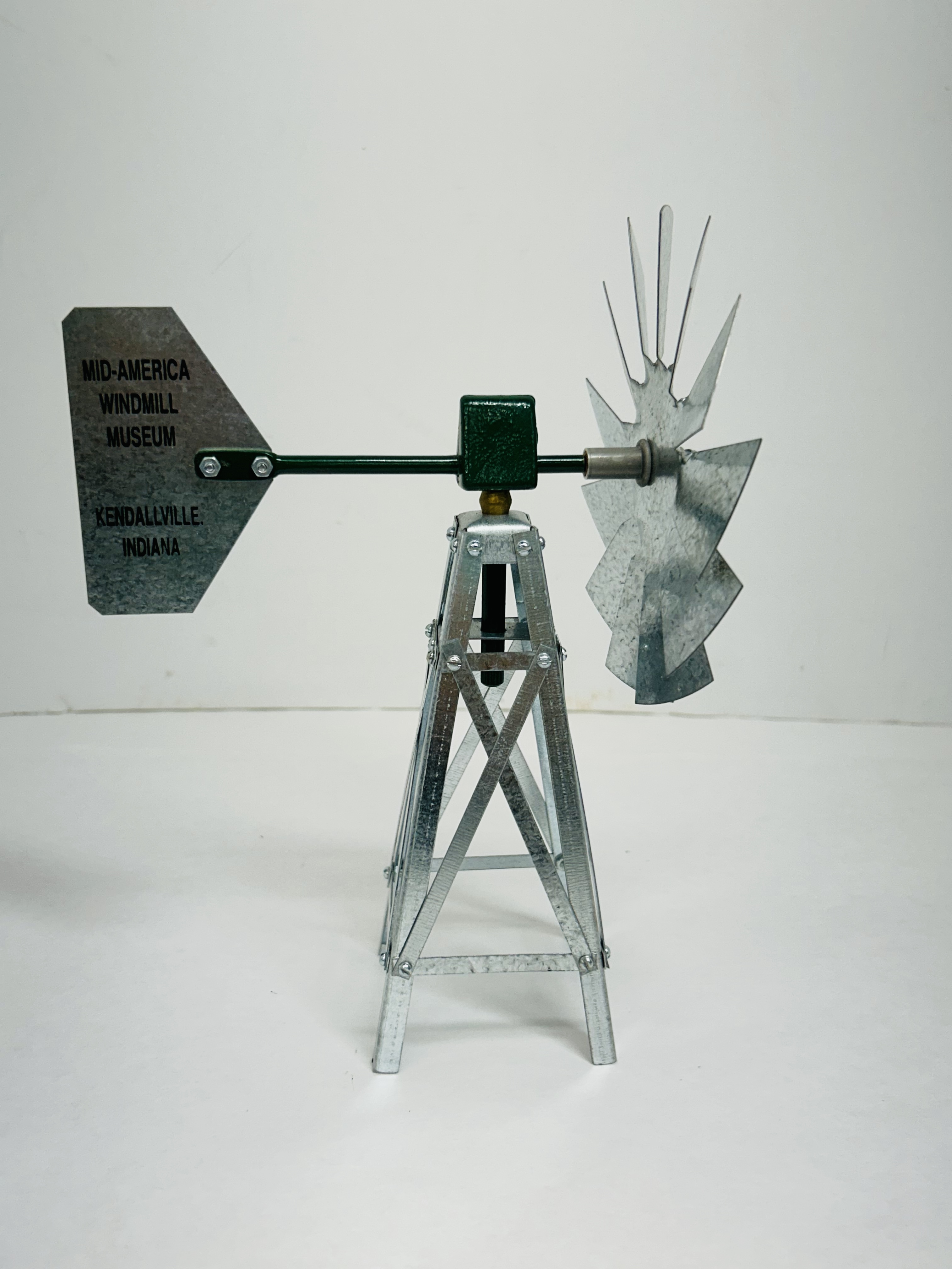 FLINT & WALLING STAR WINDMILL MODEL