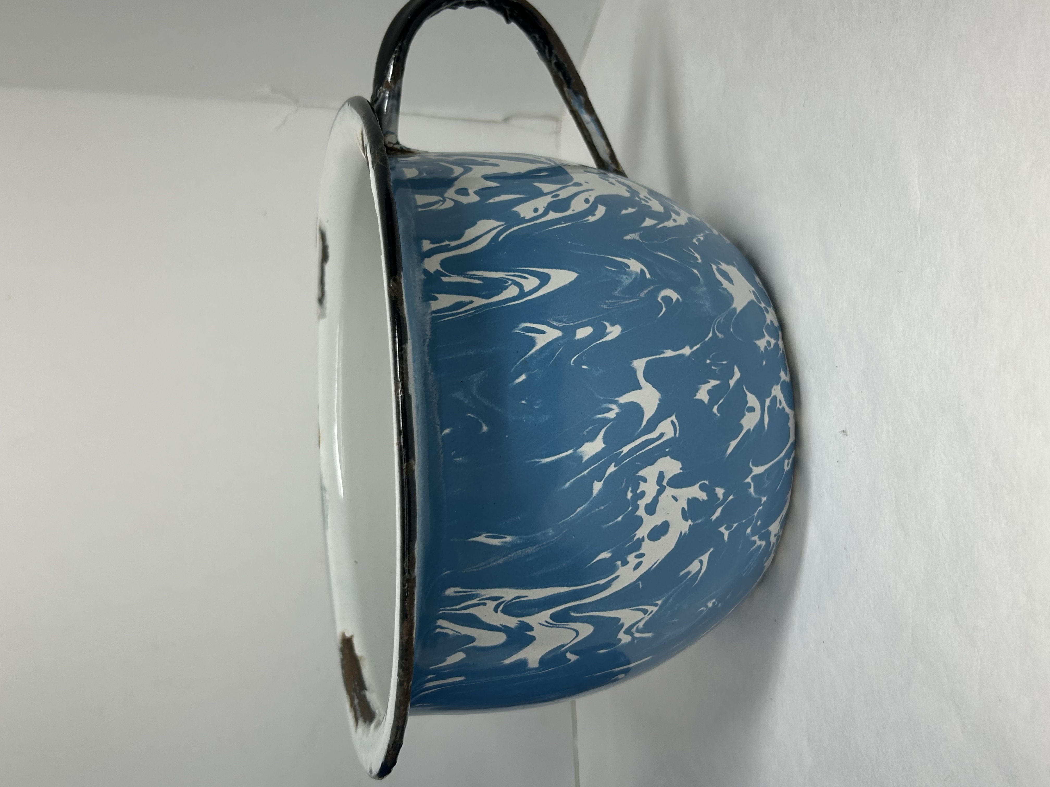 BLUE ENAMELWARE CAMPING COLLECTION, 20TH CENTURY