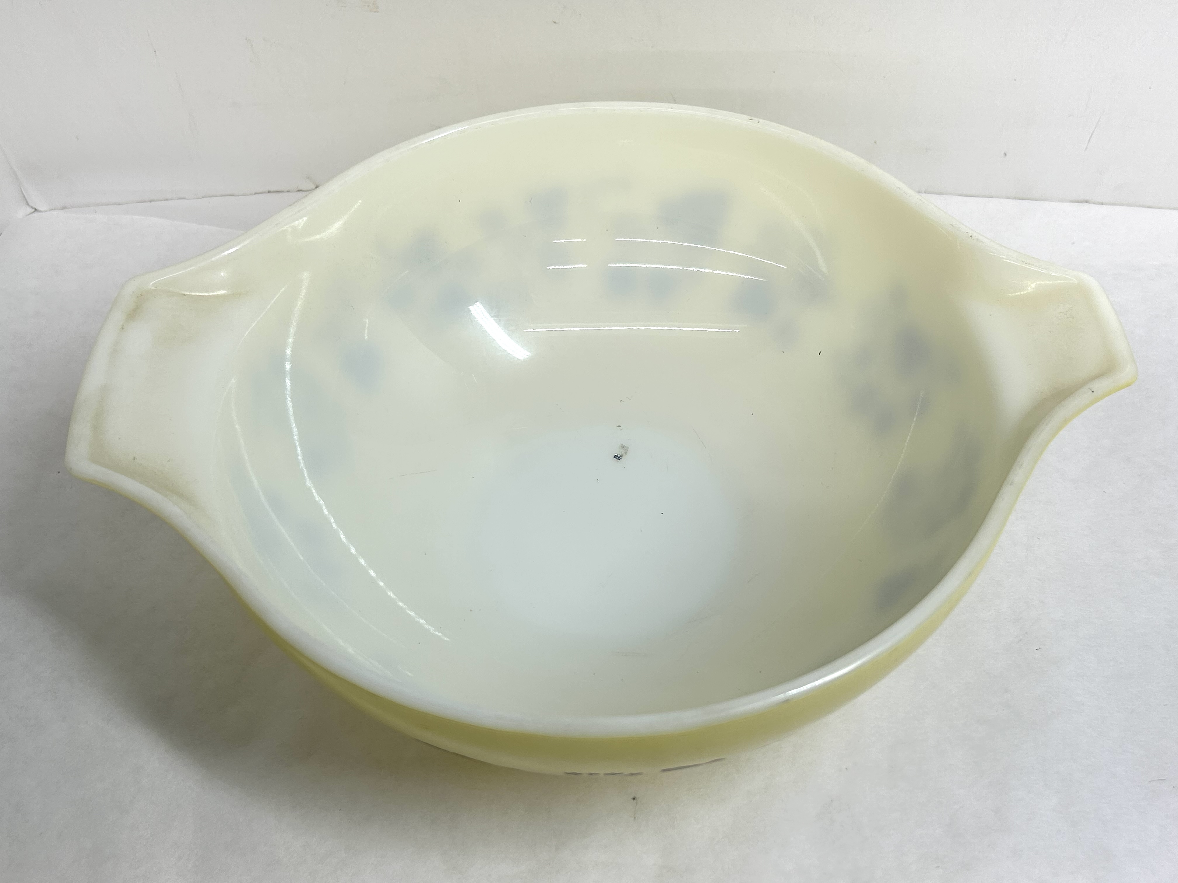 PYREX GOOSEBERRY CINDERELLA GLASS BOWLS, 1960