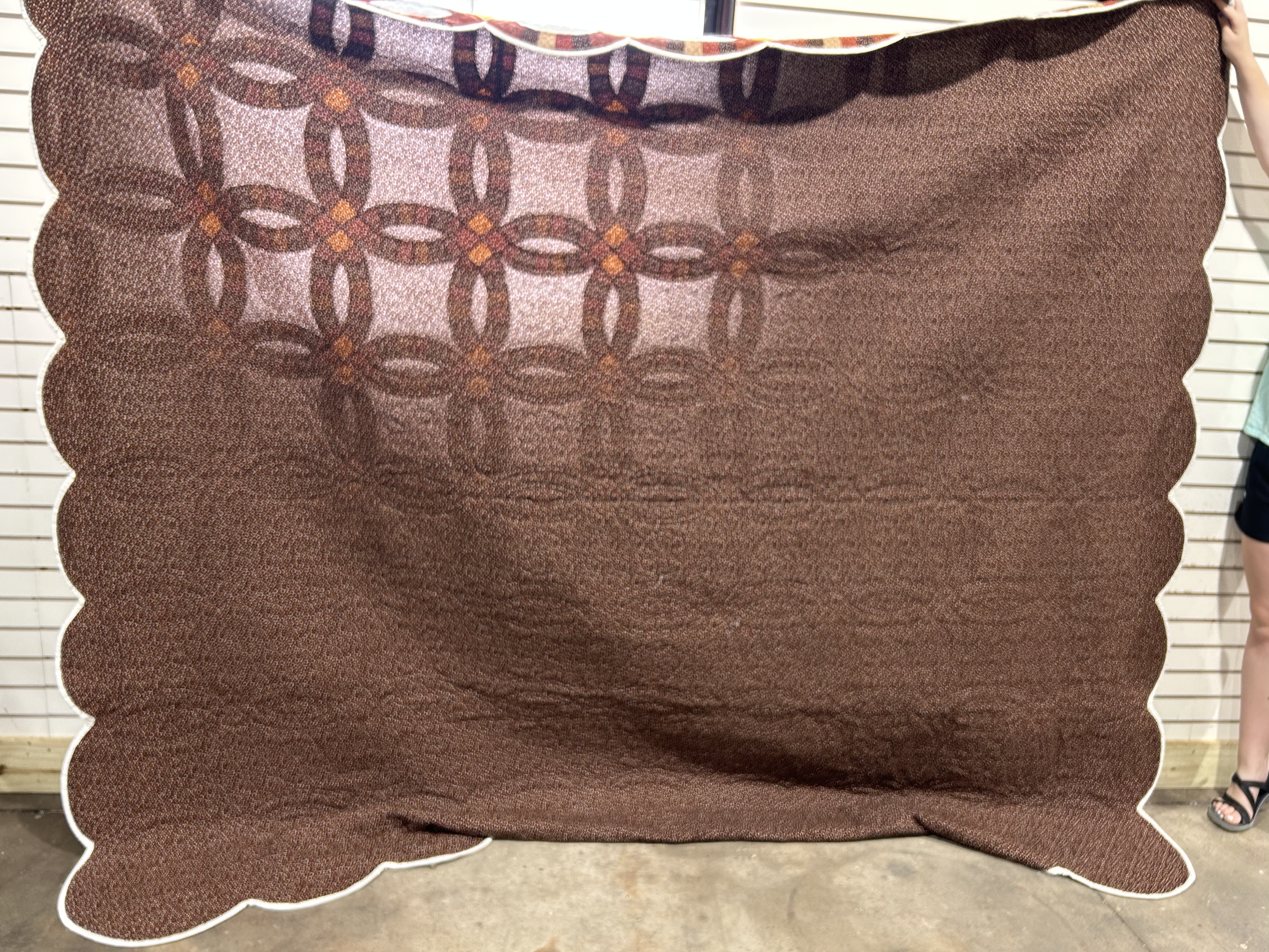 DOUBLE WEDDING RING COTTON QUILT, C. 1980