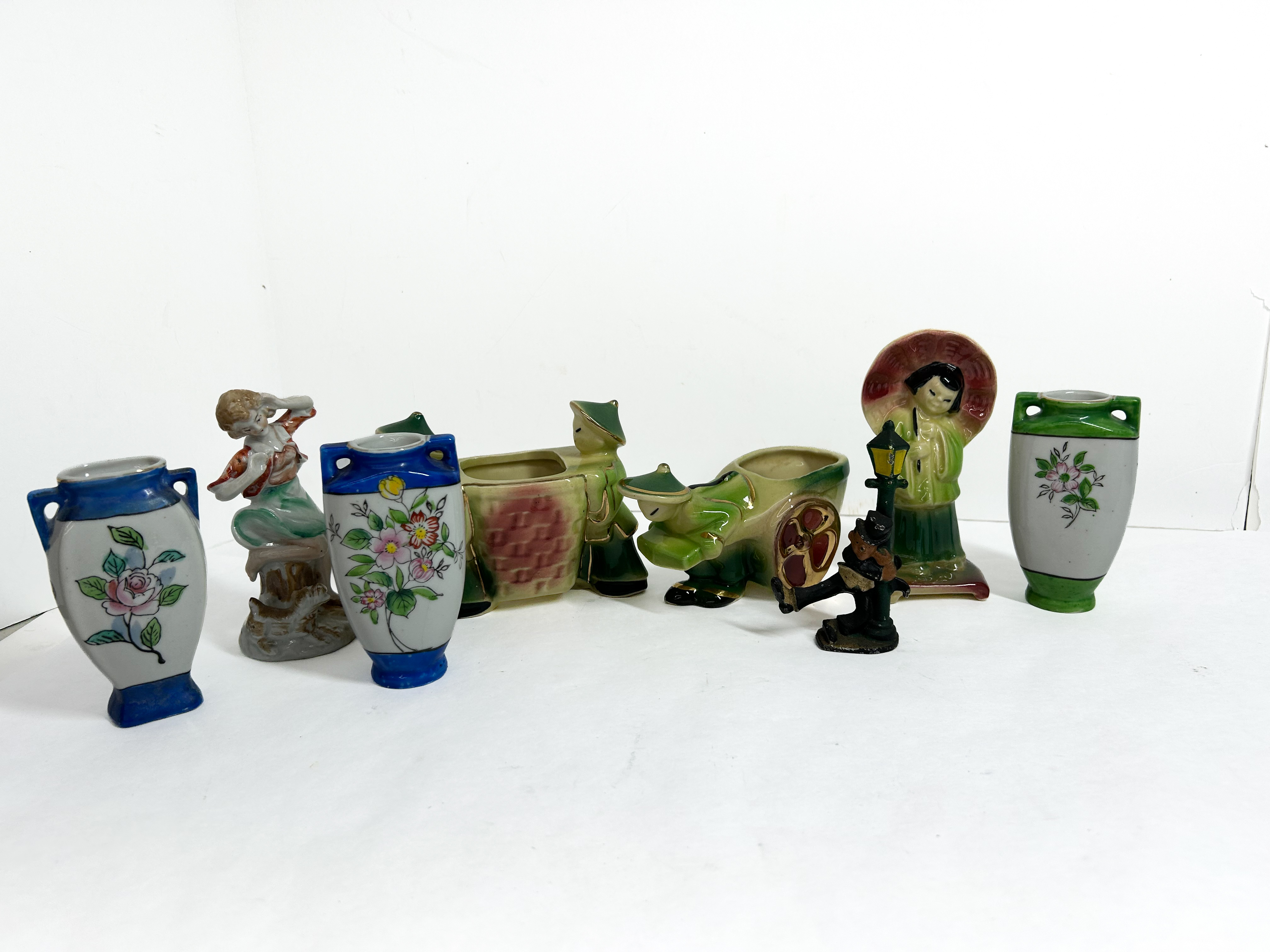 SHAWNEE POTTERY AND CERAMIC GROUP