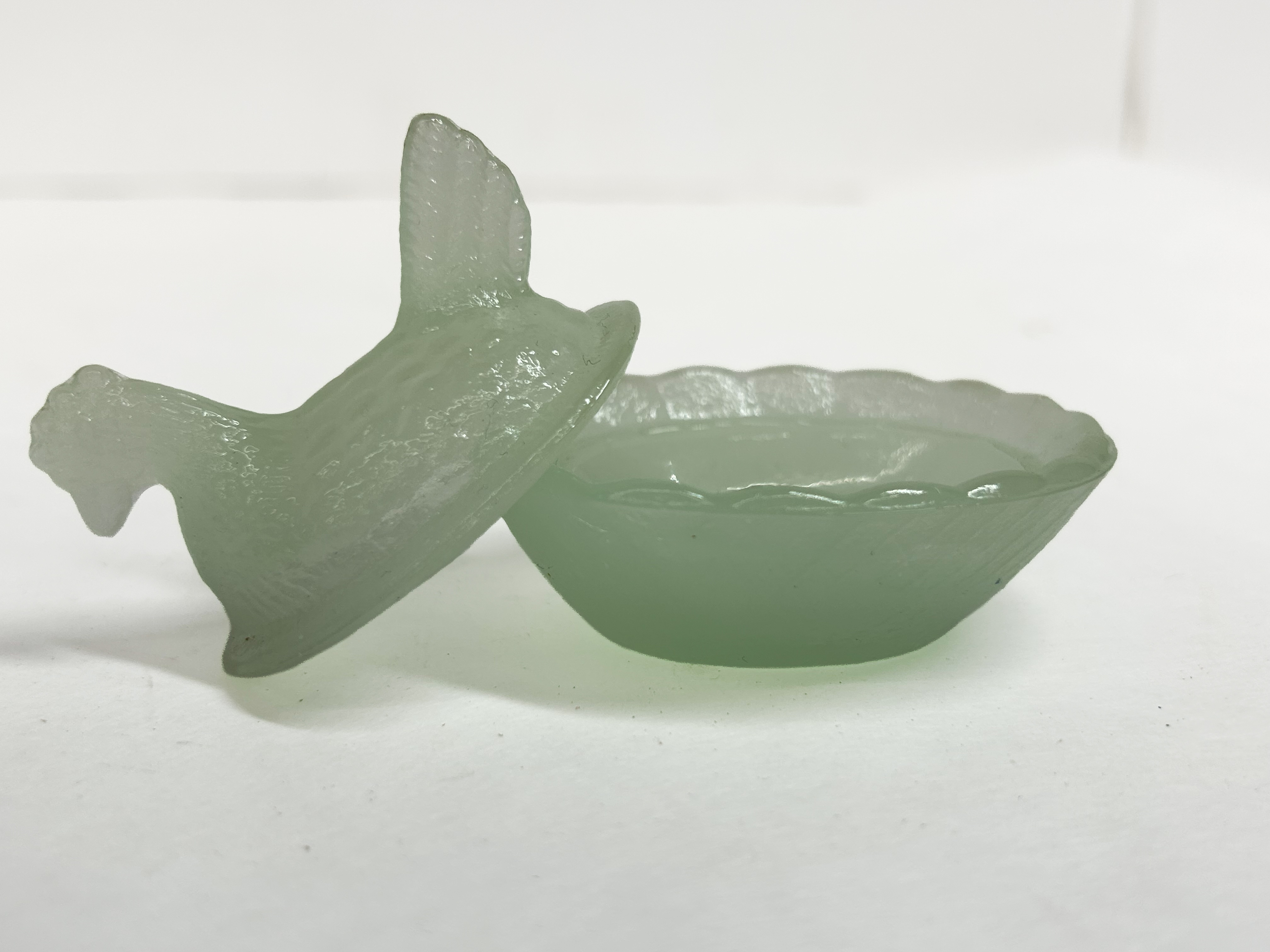 BOYD PALE GREEN GLASS HEN ON NEST