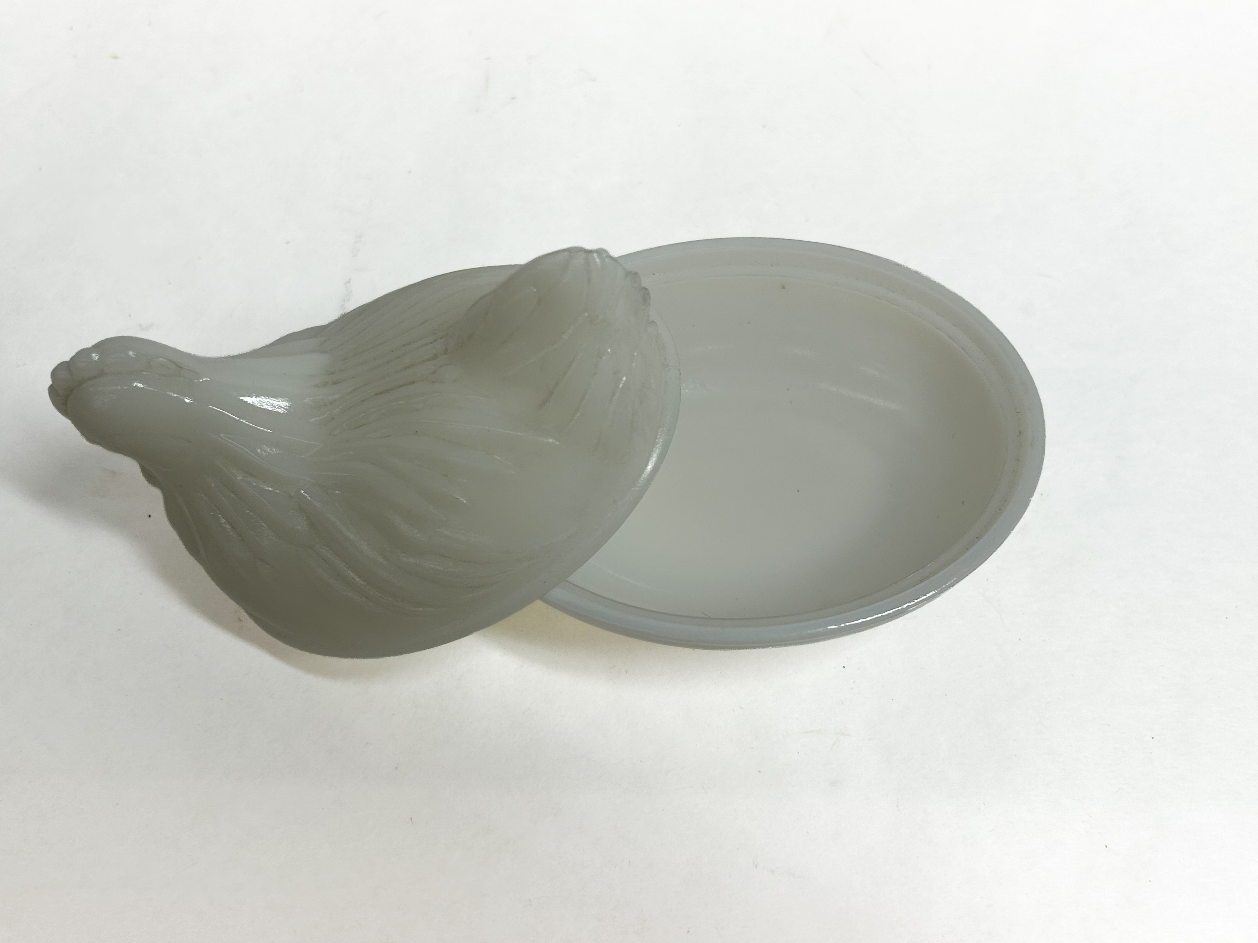 HAZEL-ATLAS MILK GLASS HEN, 1930S