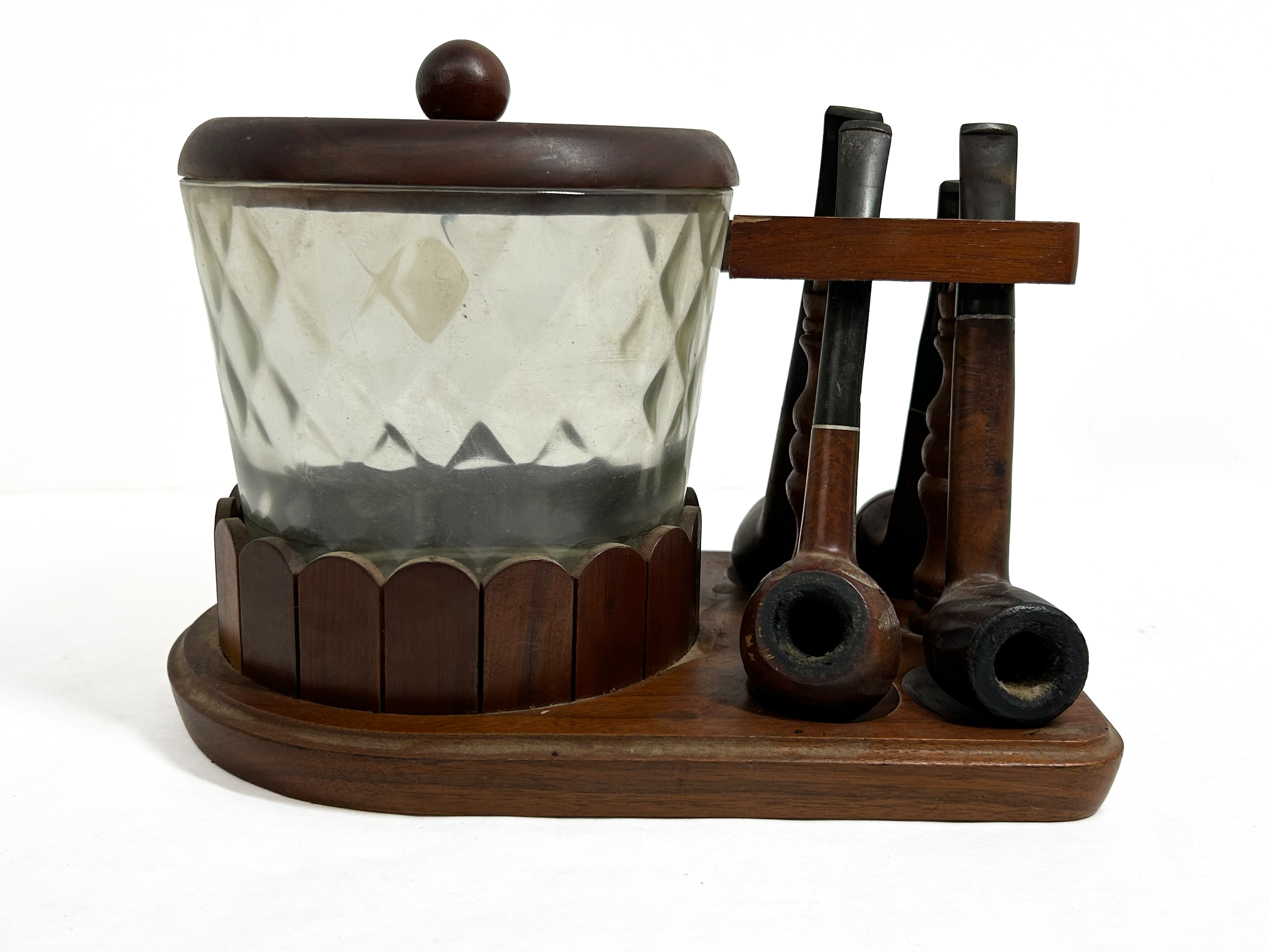 DUN-RITE WALNUT PIPE STAND HUMIDOR