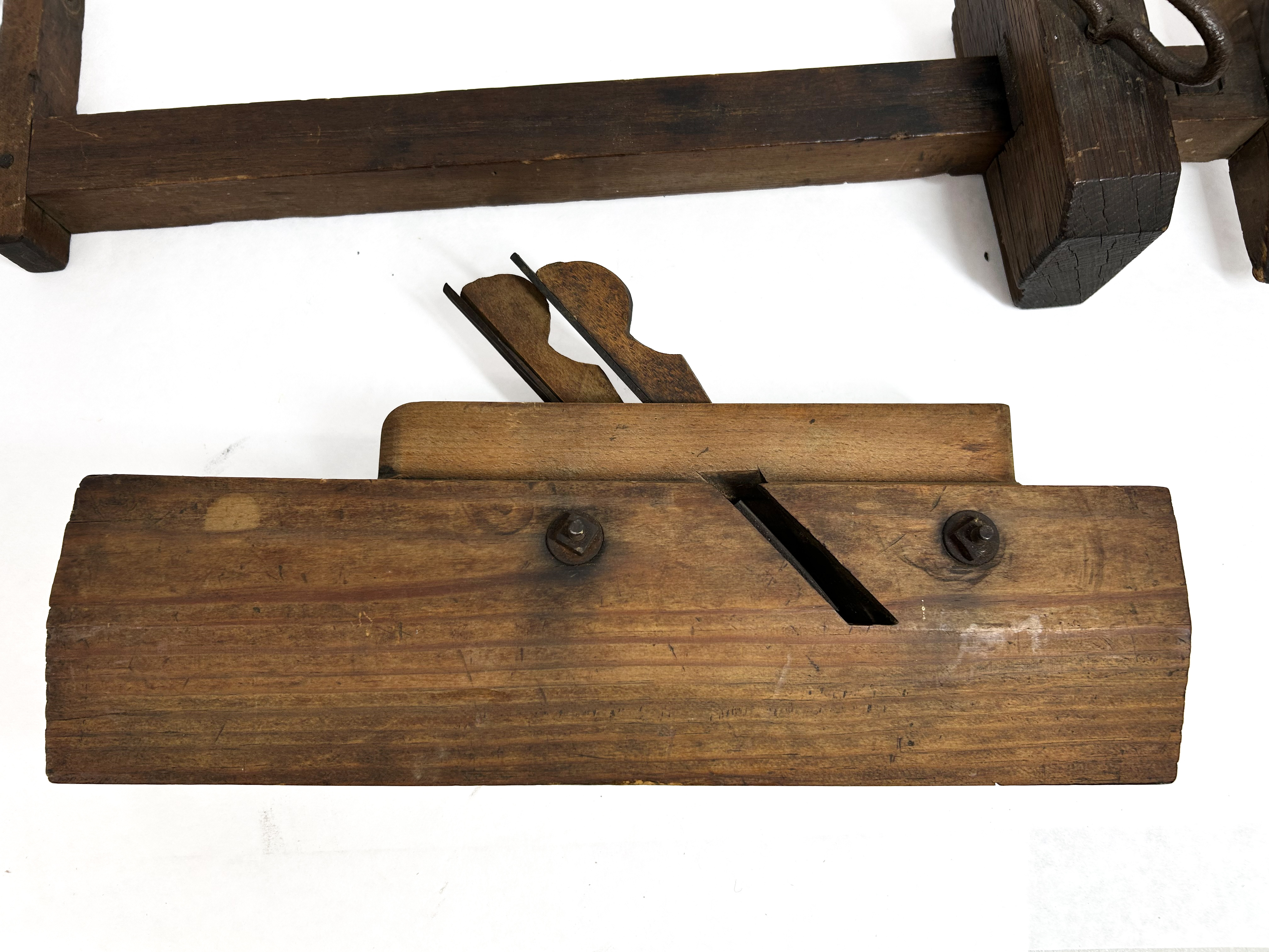 NINETEENTH CENTURY WOODEN FILLETSTER PLANE