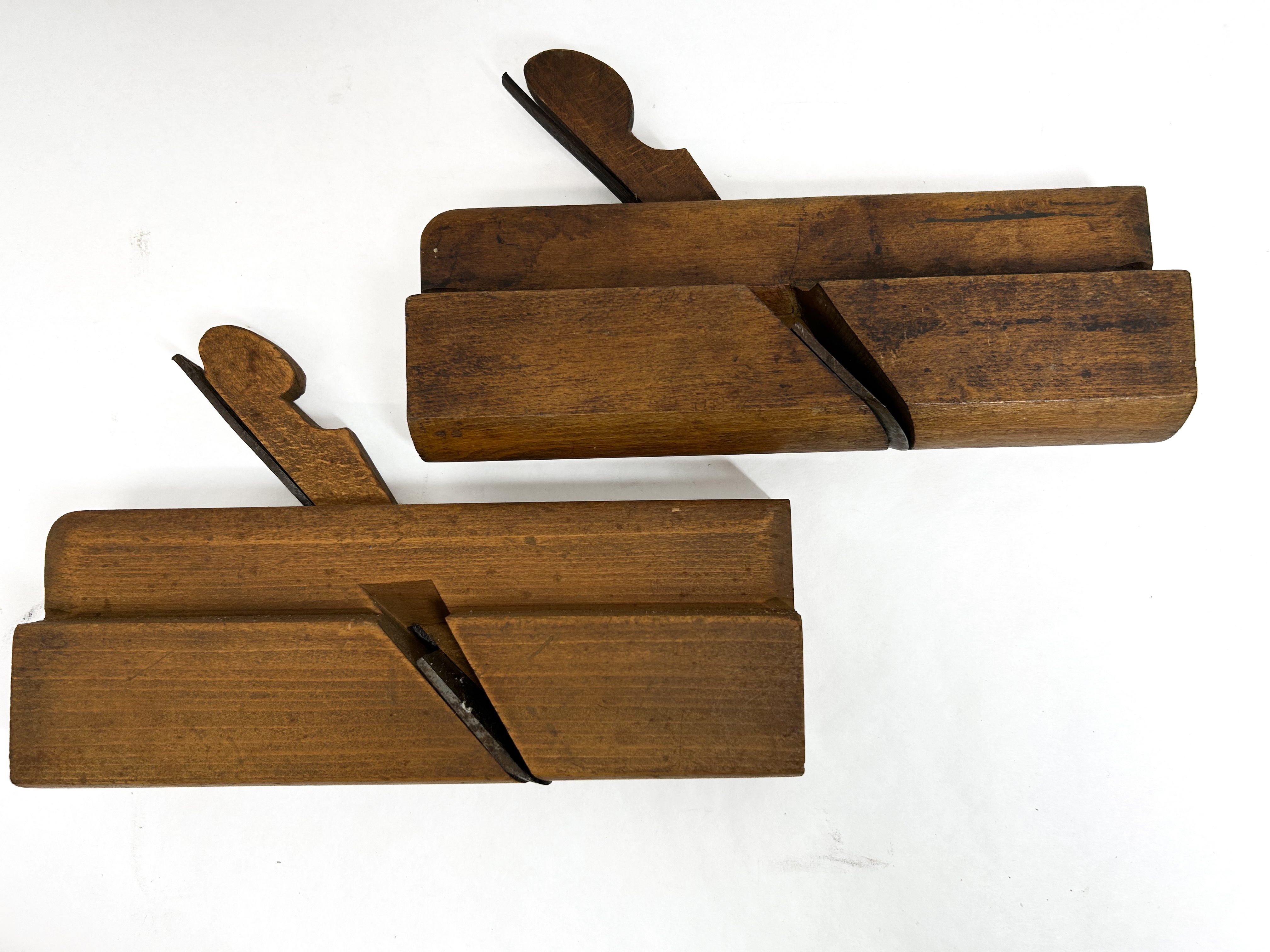 PAIR OF WOODEN MOLDING PLANES, 19TH CENTURY