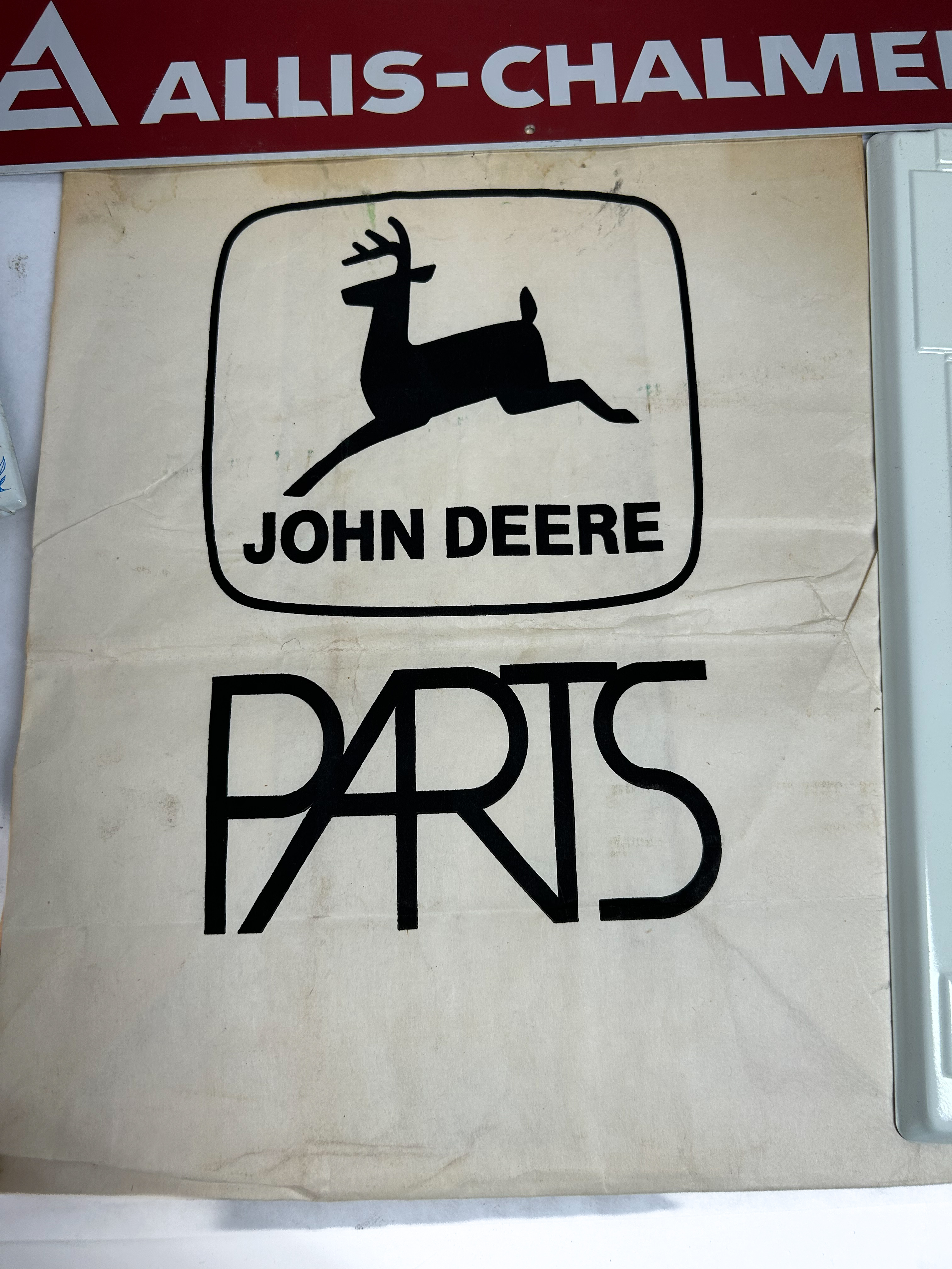 VARIOUS MAKERS ADVERTISING COLLECTIBLES, 20TH CENTURY