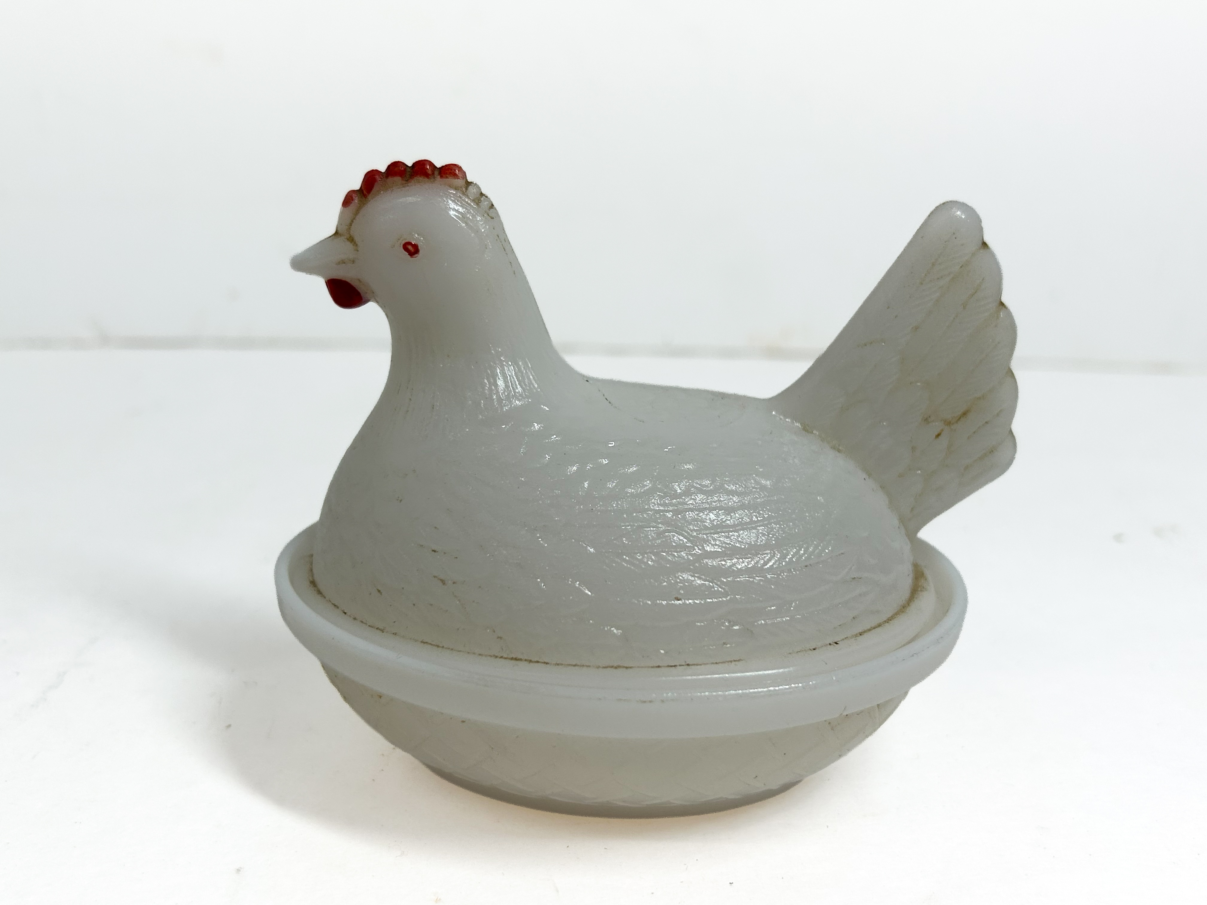 HAZEL ATLAS MILK GLASS HEN ON NEST
