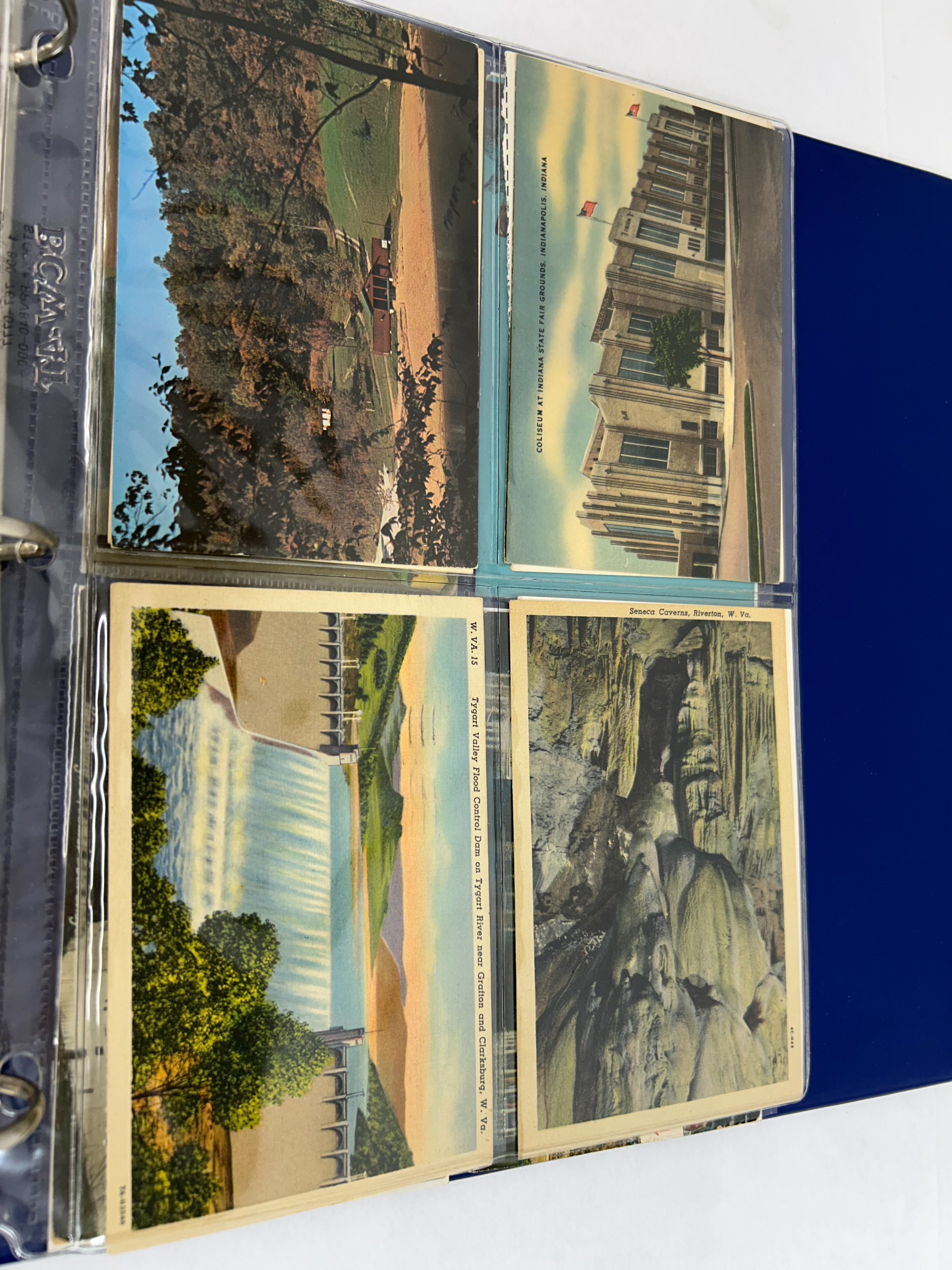 AMERICANA VINTAGE POSTCARD COLLECTION, 20TH CENTURY