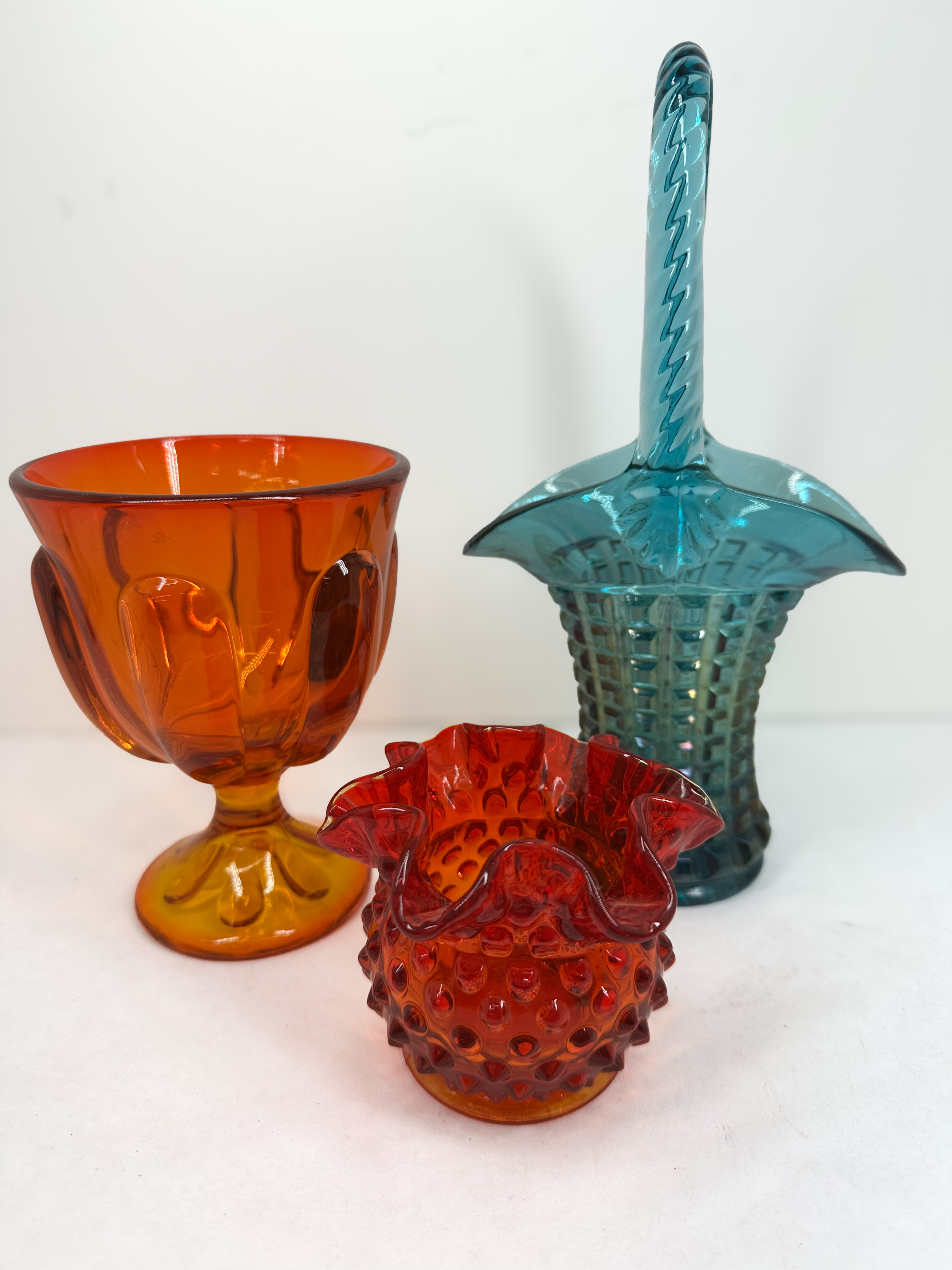 FENTON GLASS TRIO, MID-CENTURY