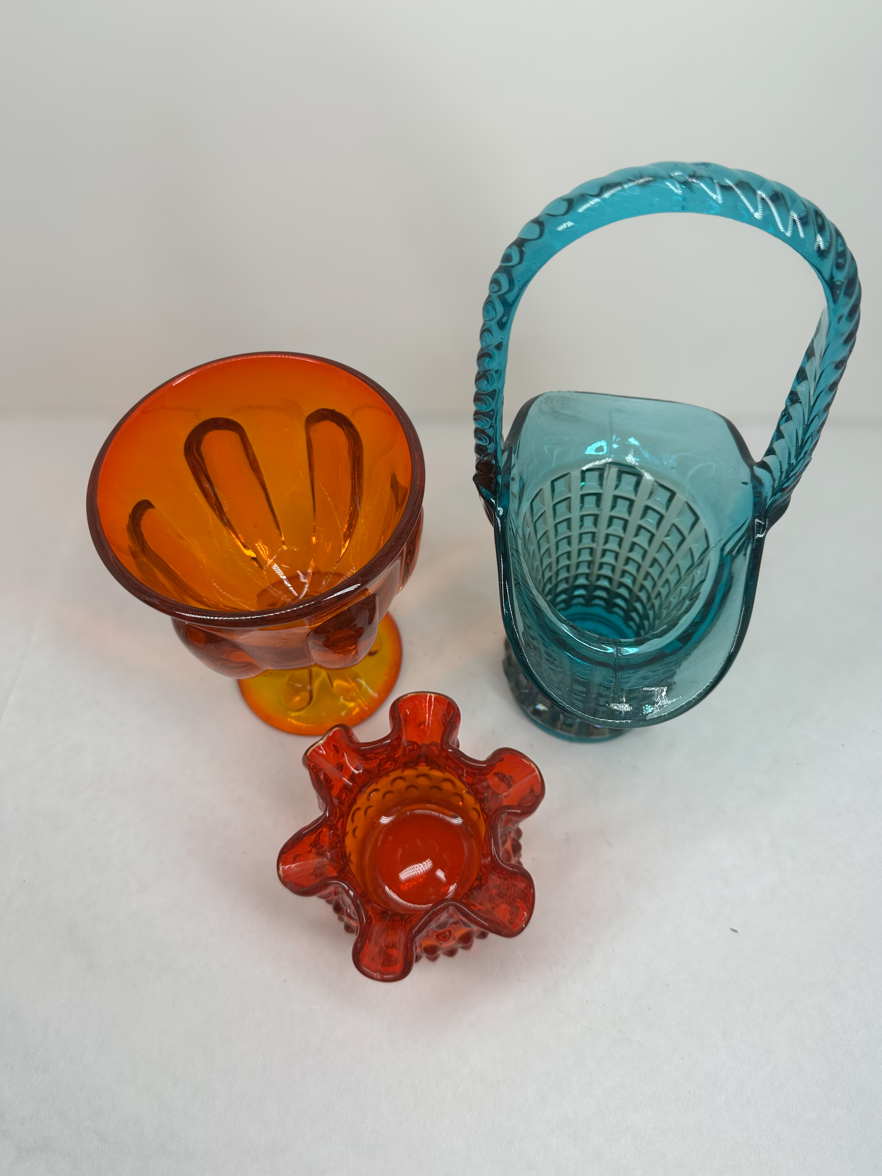 FENTON GLASS TRIO, MID-CENTURY