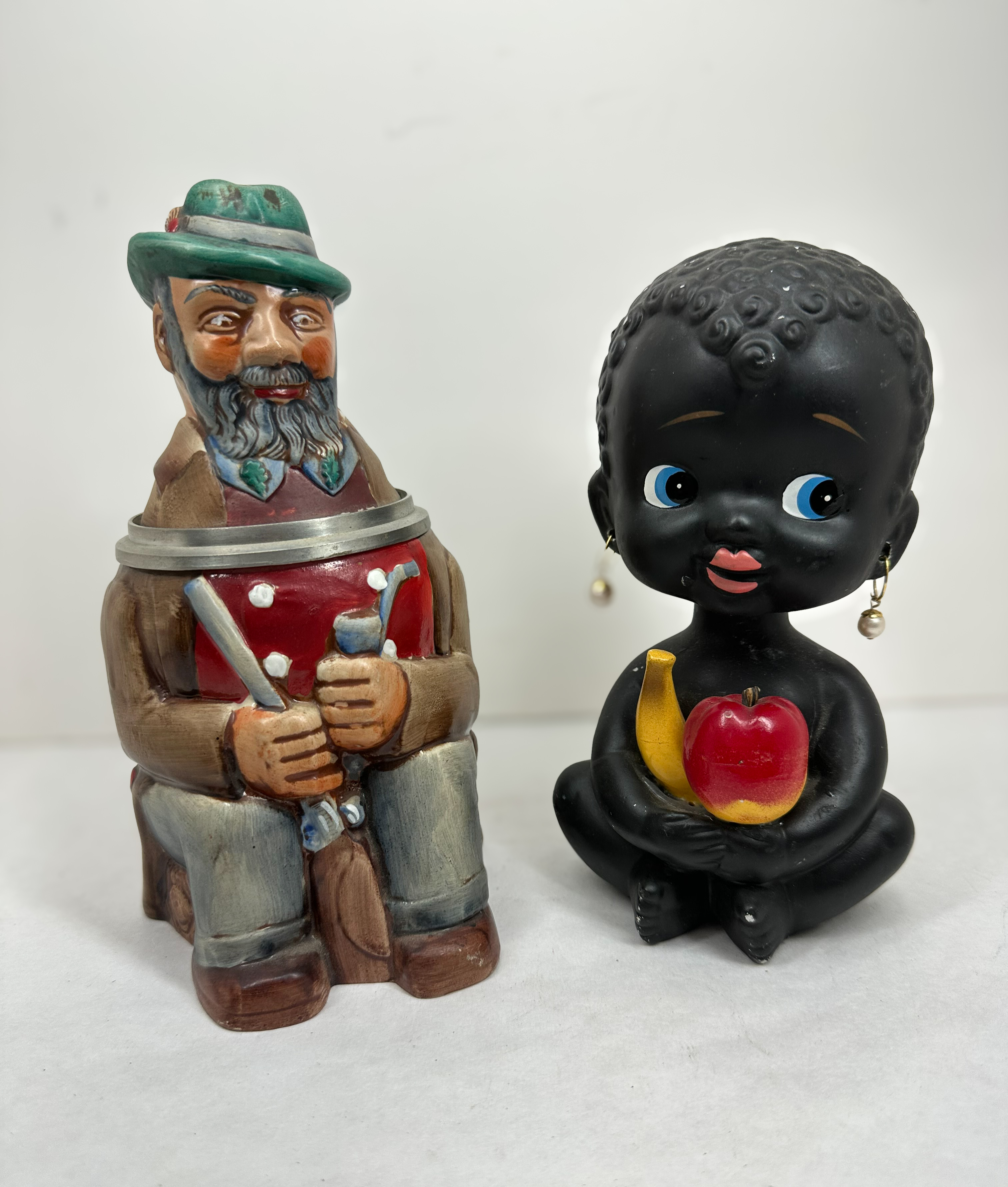 KENMAR CERAMIC BANK AND CHARACTER STEIN, 1950S