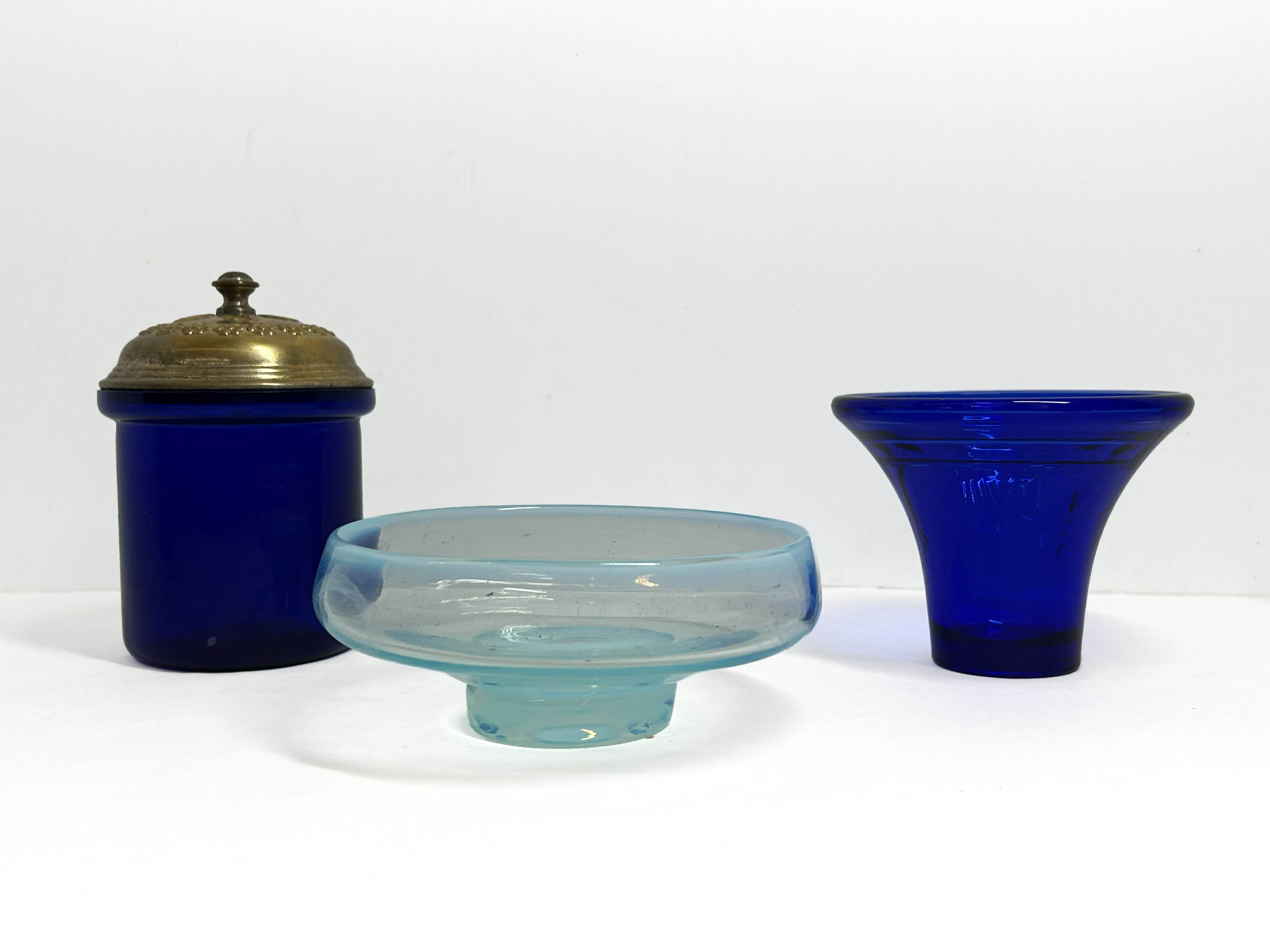 TIFFIN AND VINTAGE BLUE GLASS, 1930-1960