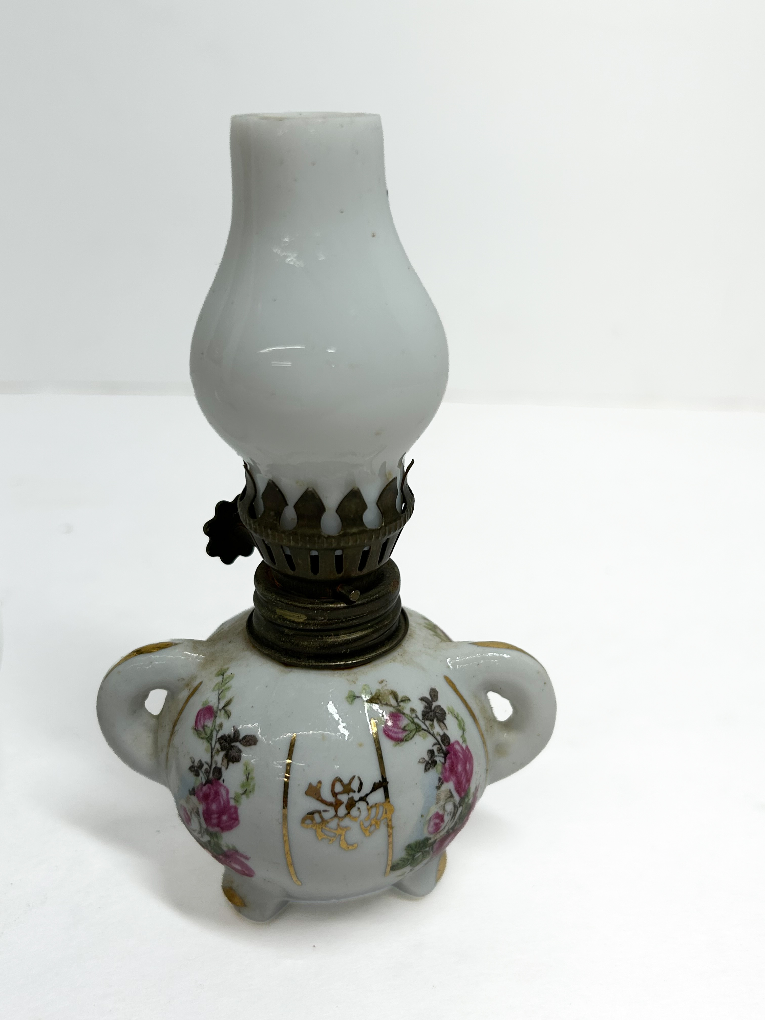 THREE VINTAGE MINIATURE MILK GLASS LAMPS