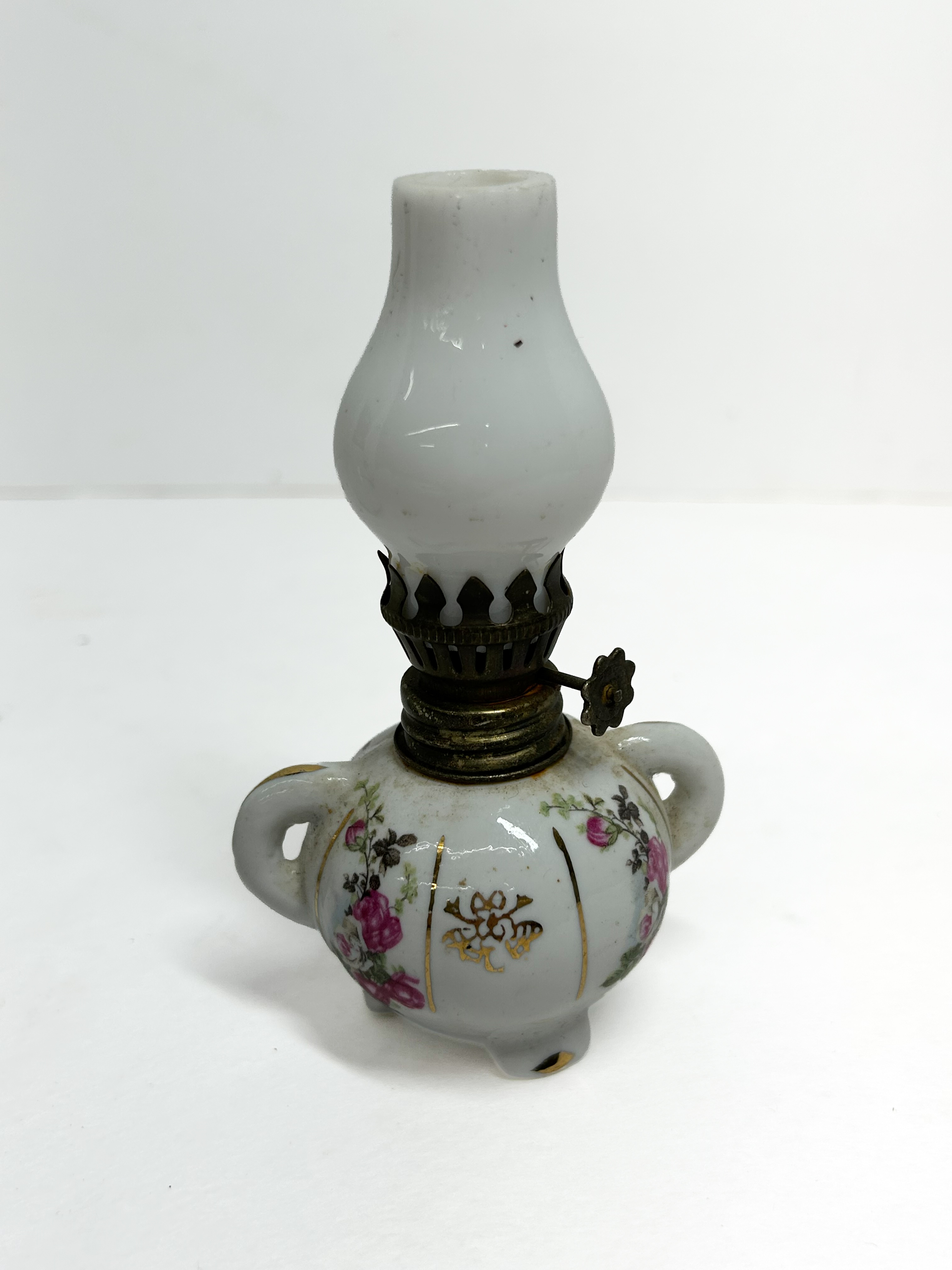 THREE VINTAGE MINIATURE MILK GLASS LAMPS