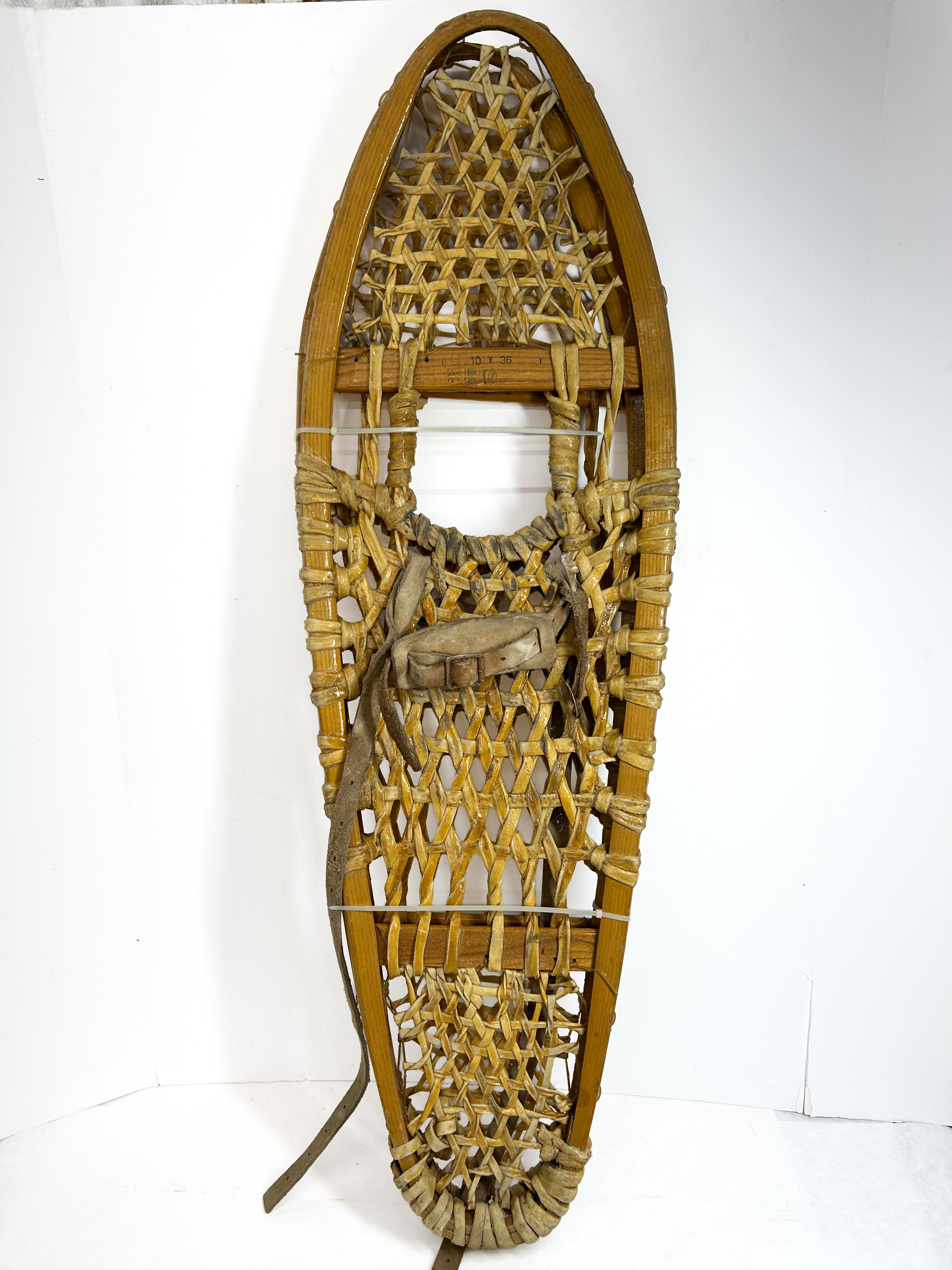 SAINT-LOUIS RAWHIDE BEAR PAW SNOWSHOES, C. 1960