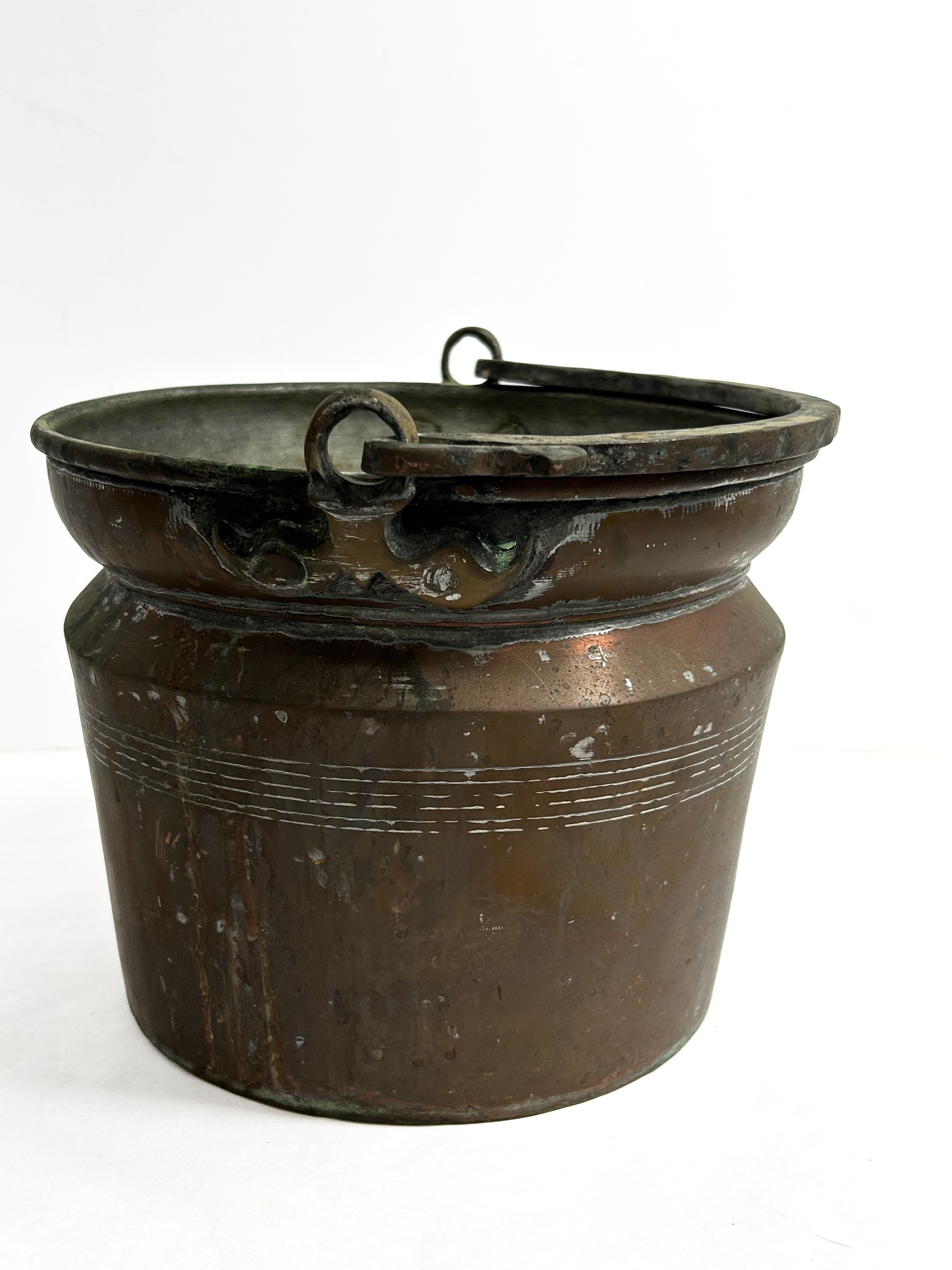COPPER AND IRON BUCKET, 19TH CENTURY