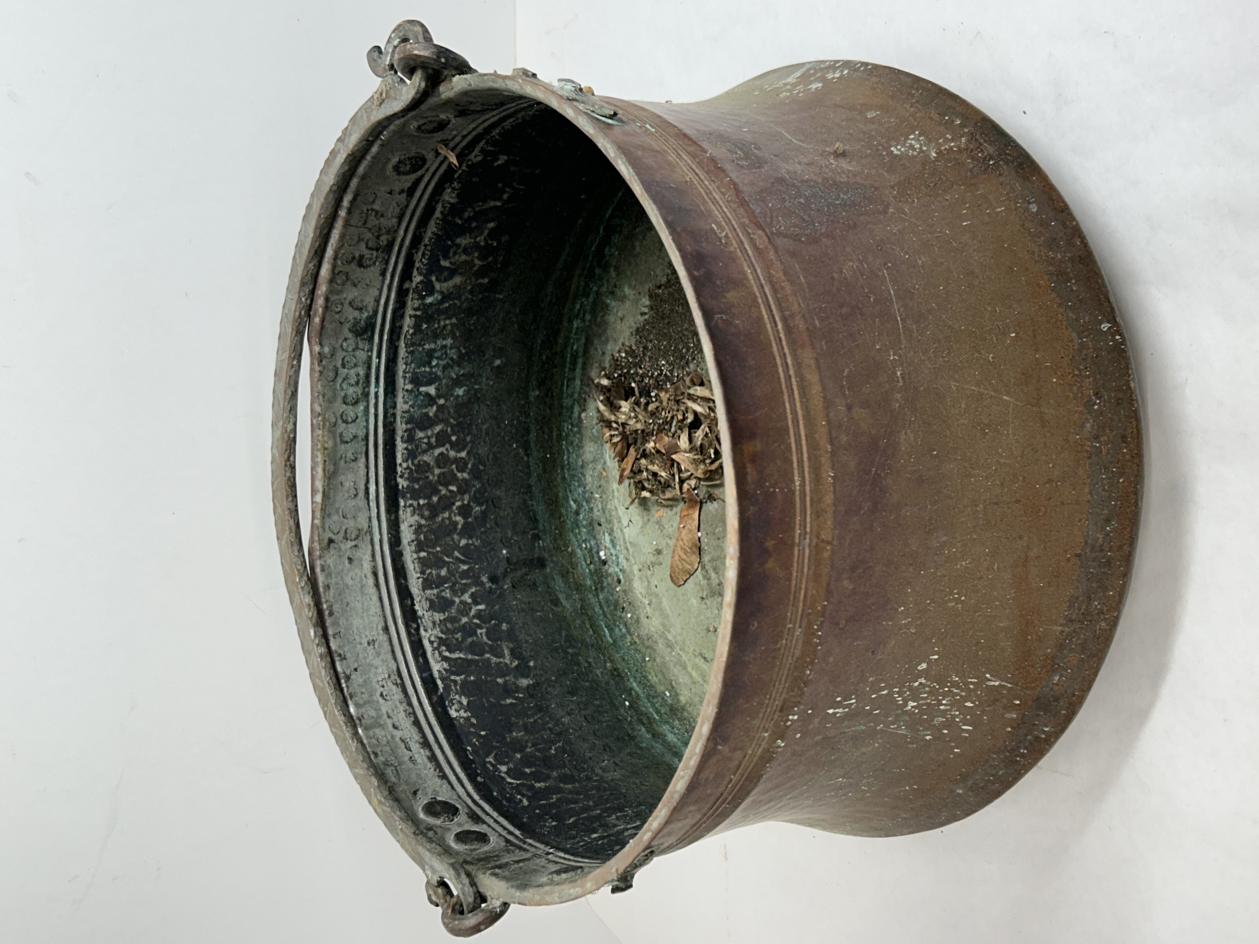 LARGE 19TH CENTURY COPPER CAULDRON