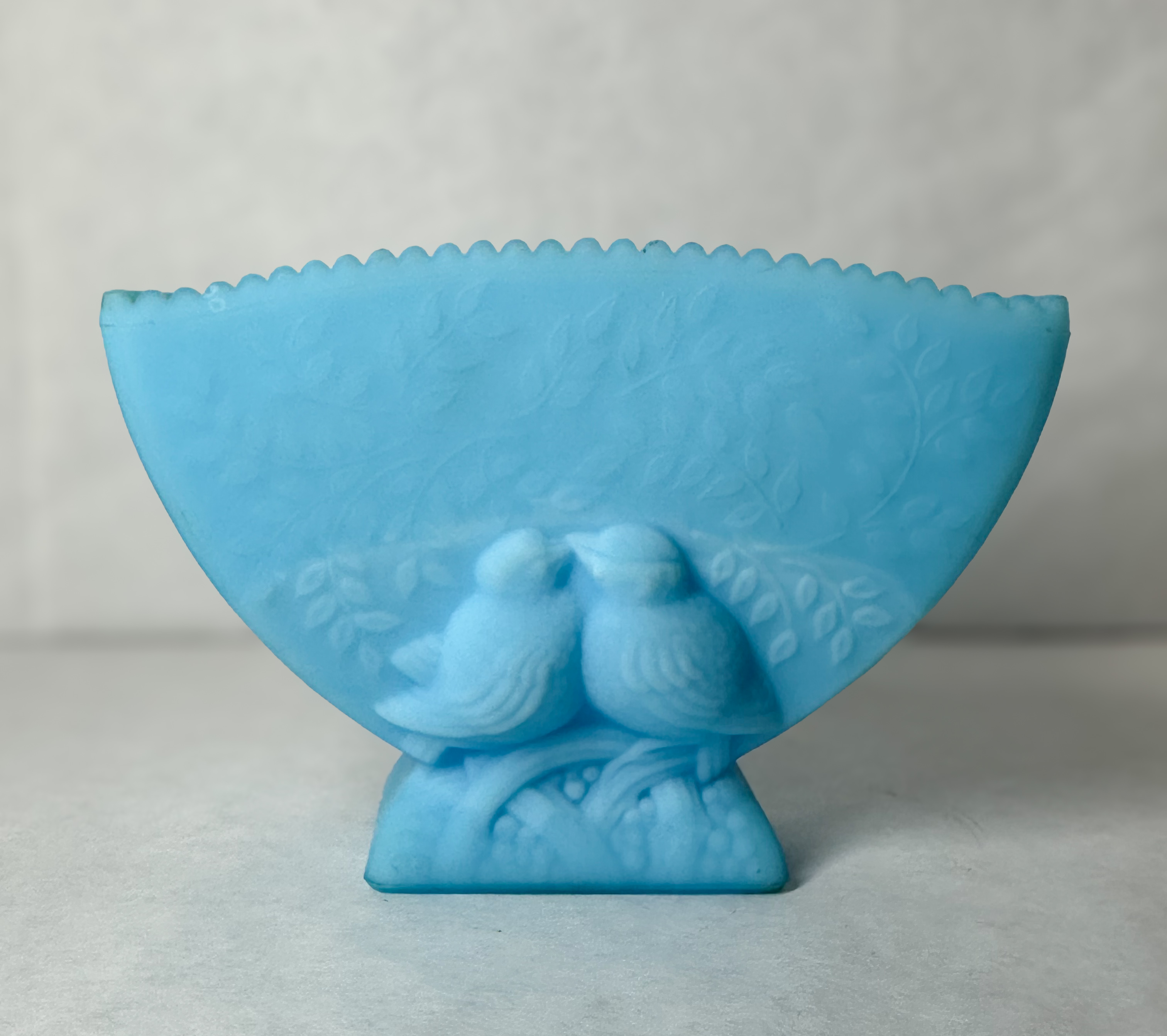 FENTON BLUE SATIN LOVEBIRDS VASE