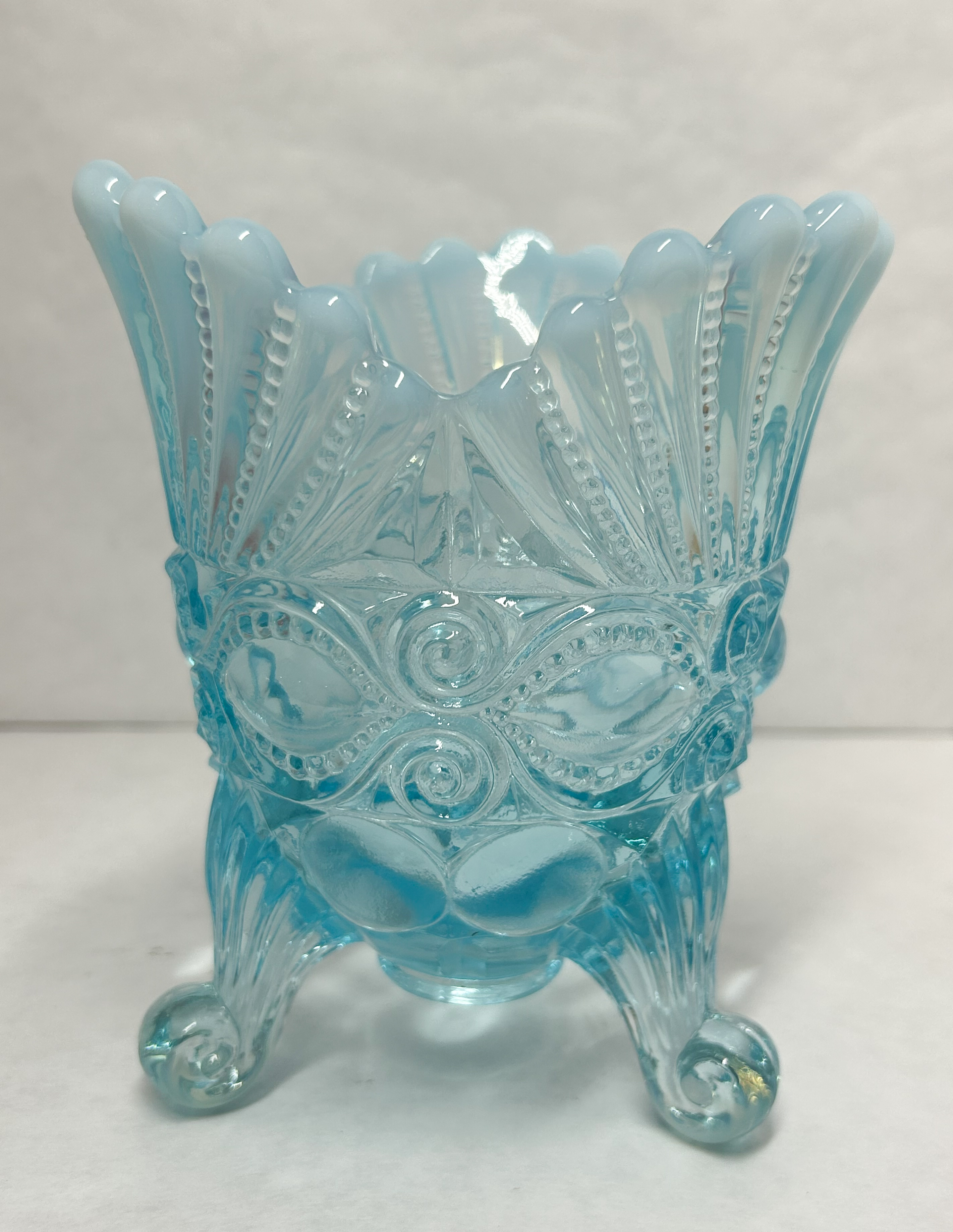 MOSSER BLUE OPALESCENT EYEWINKER SPOONER, 1990S