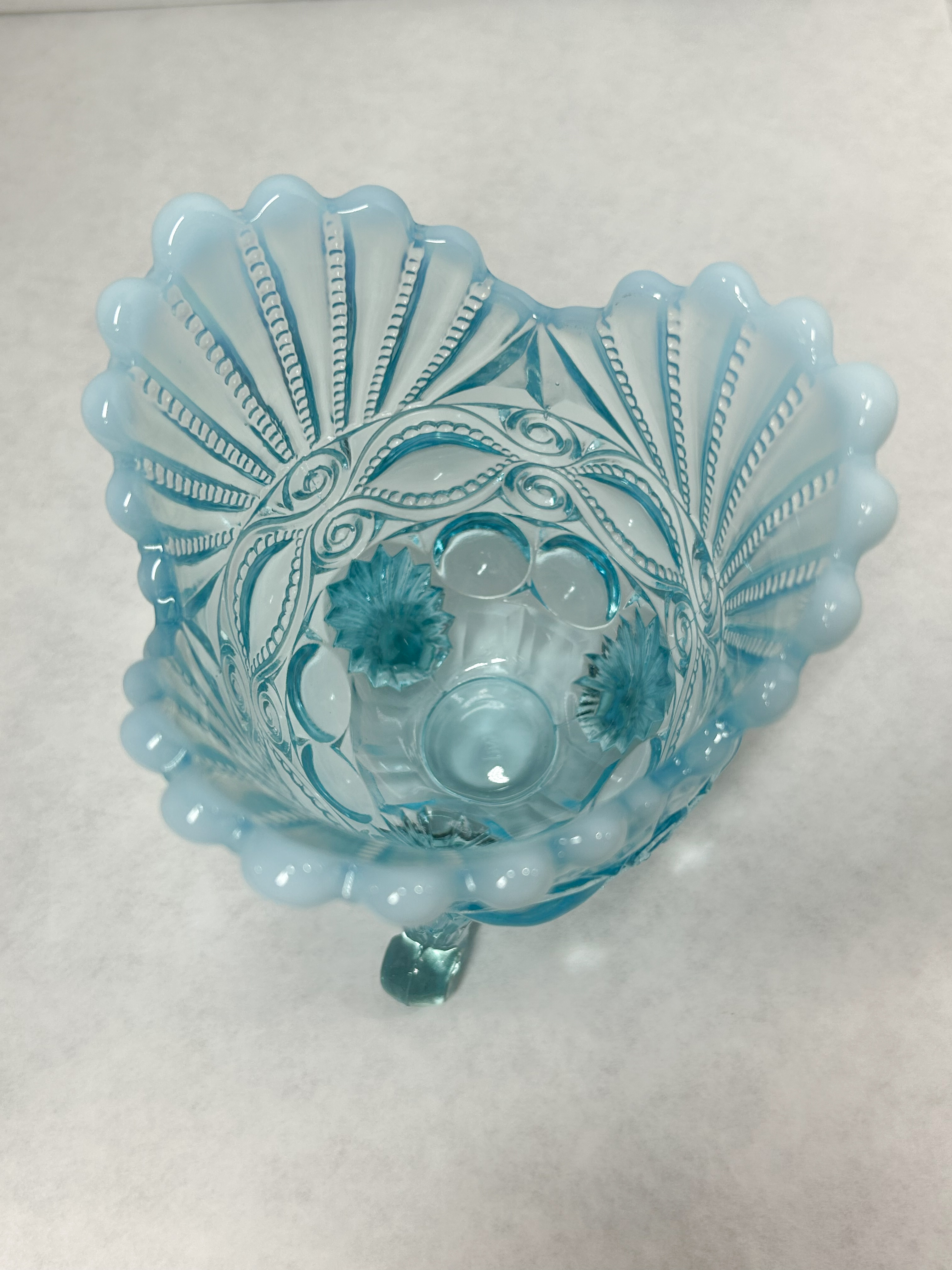 MOSSER BLUE OPALESCENT EYEWINKER SPOONER, 1990S