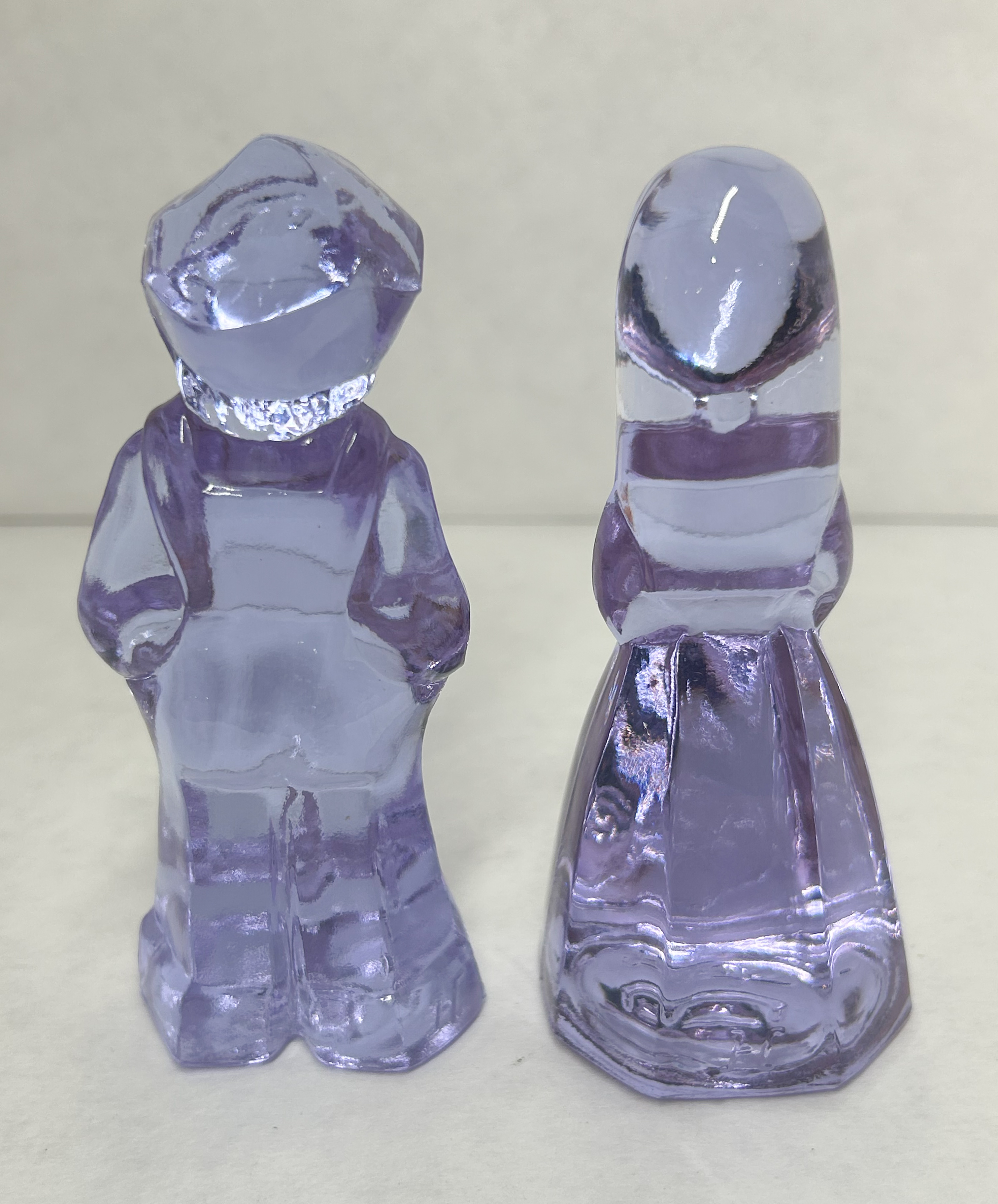 MOSSER PAIR OF LAVENDER GLASS JENNY AND JOSH