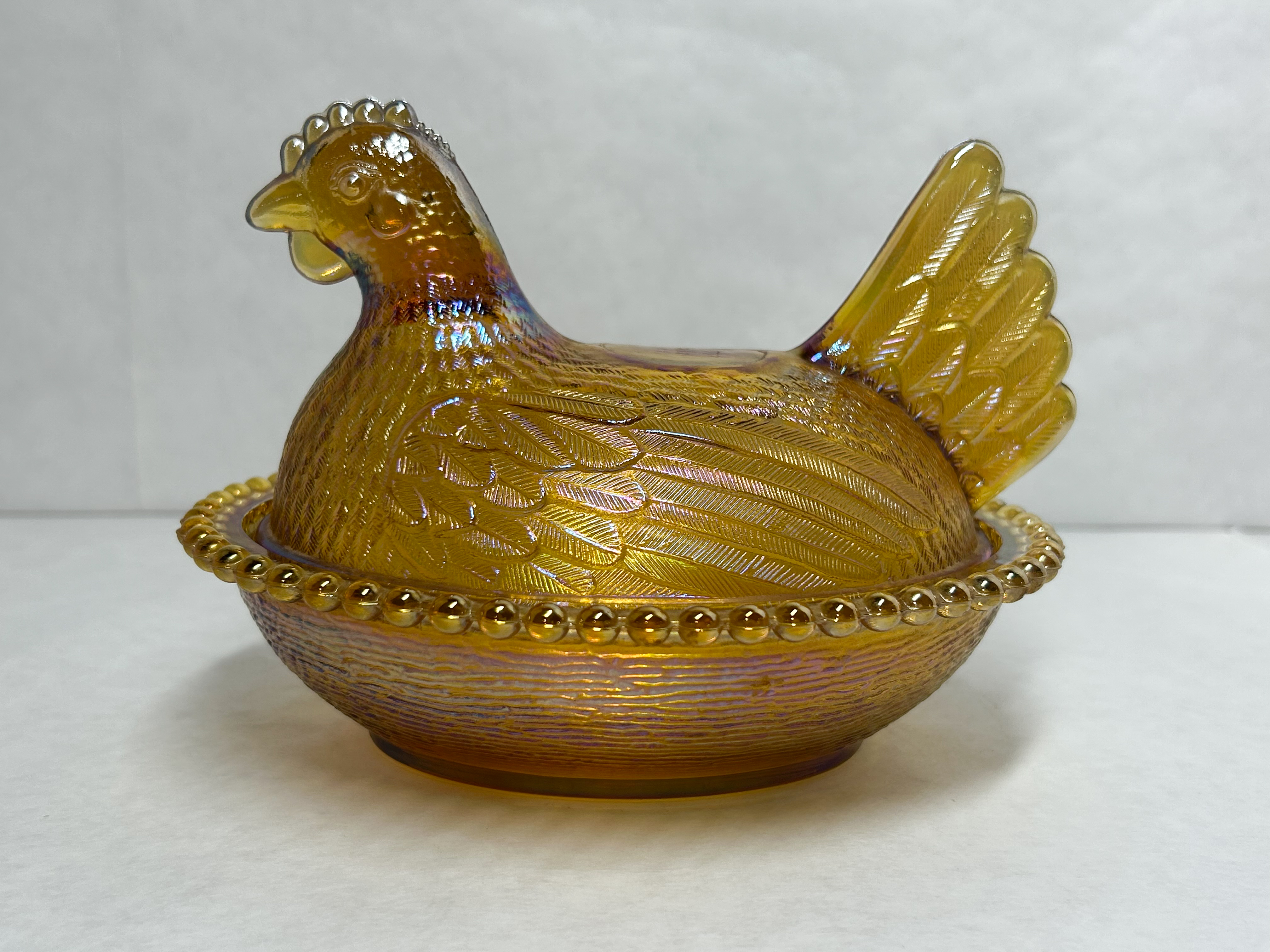 INDIANA GLASS AMBER CARNIVAL HEN ON NEST