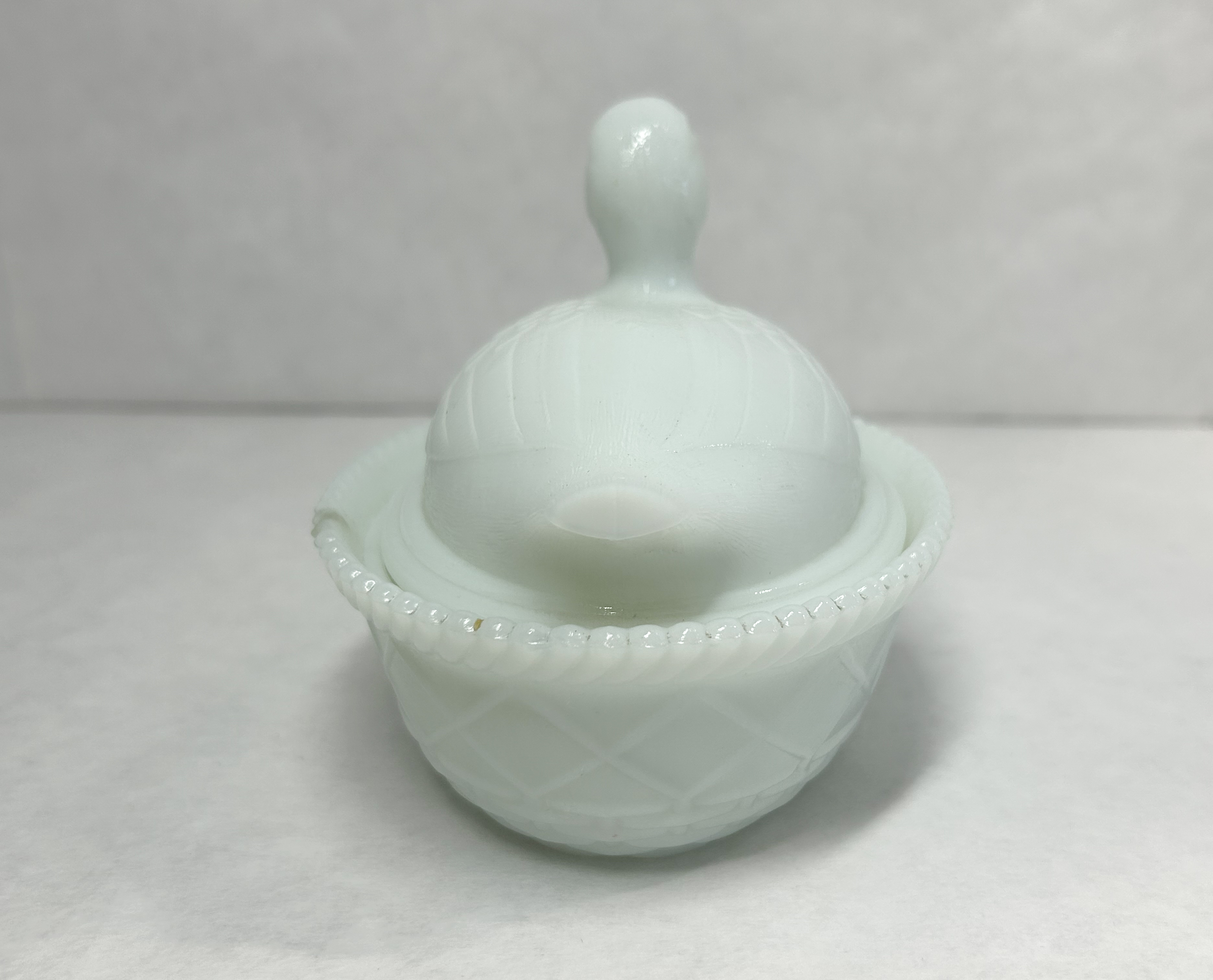 AMERICAN MILK GLASS DUCK, 20TH CENTURY