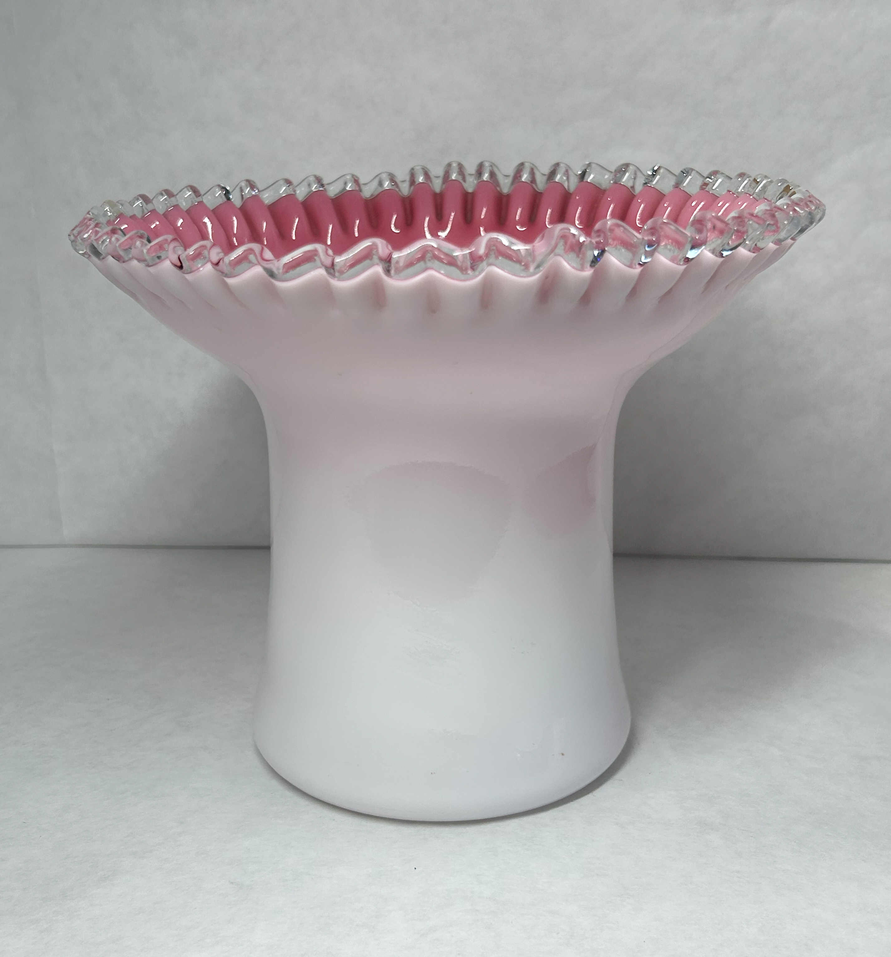 FENTON PEACH CREST VASE, 1940-1952