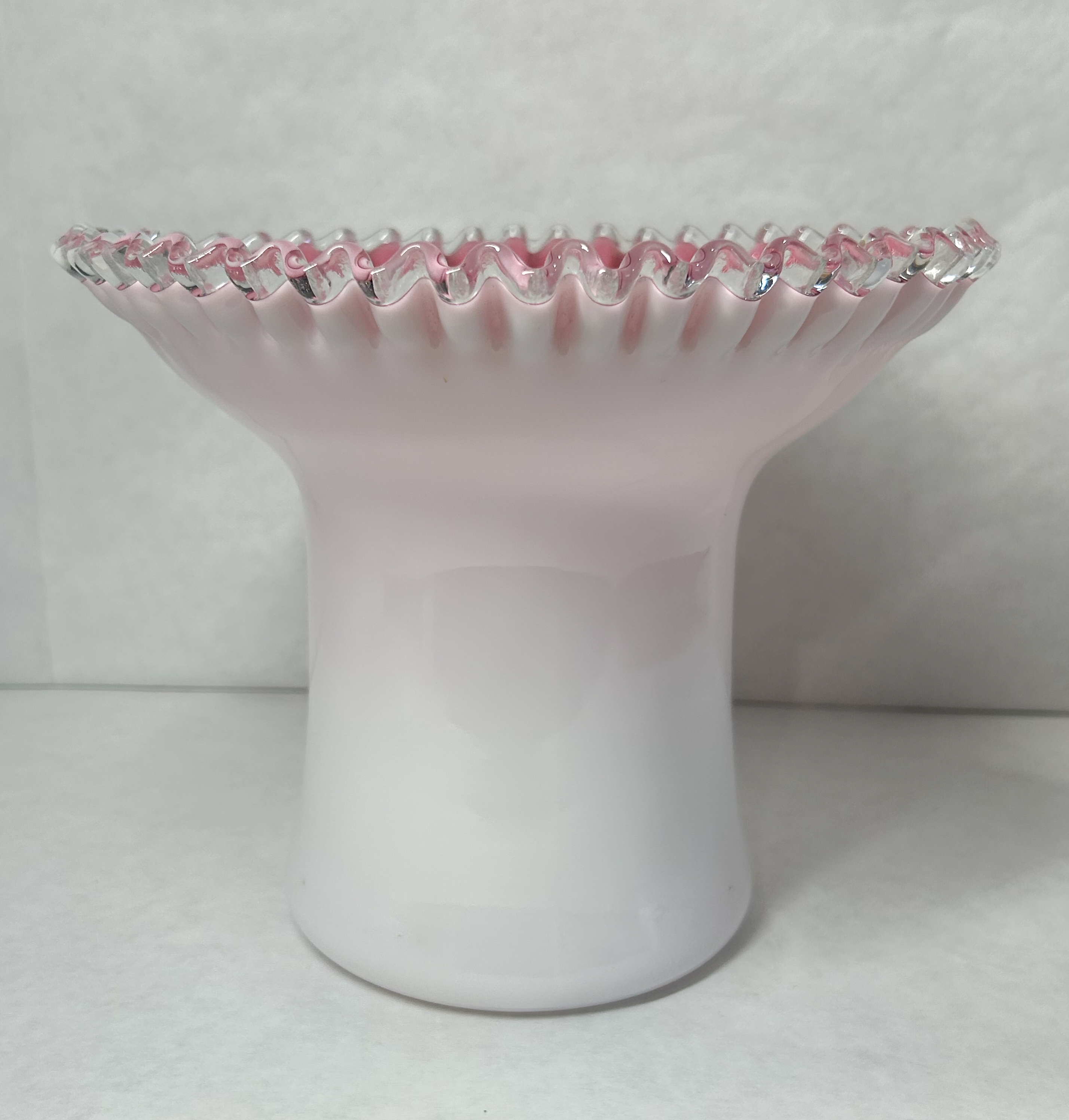 FENTON PEACH CREST VASE, 1940-1952