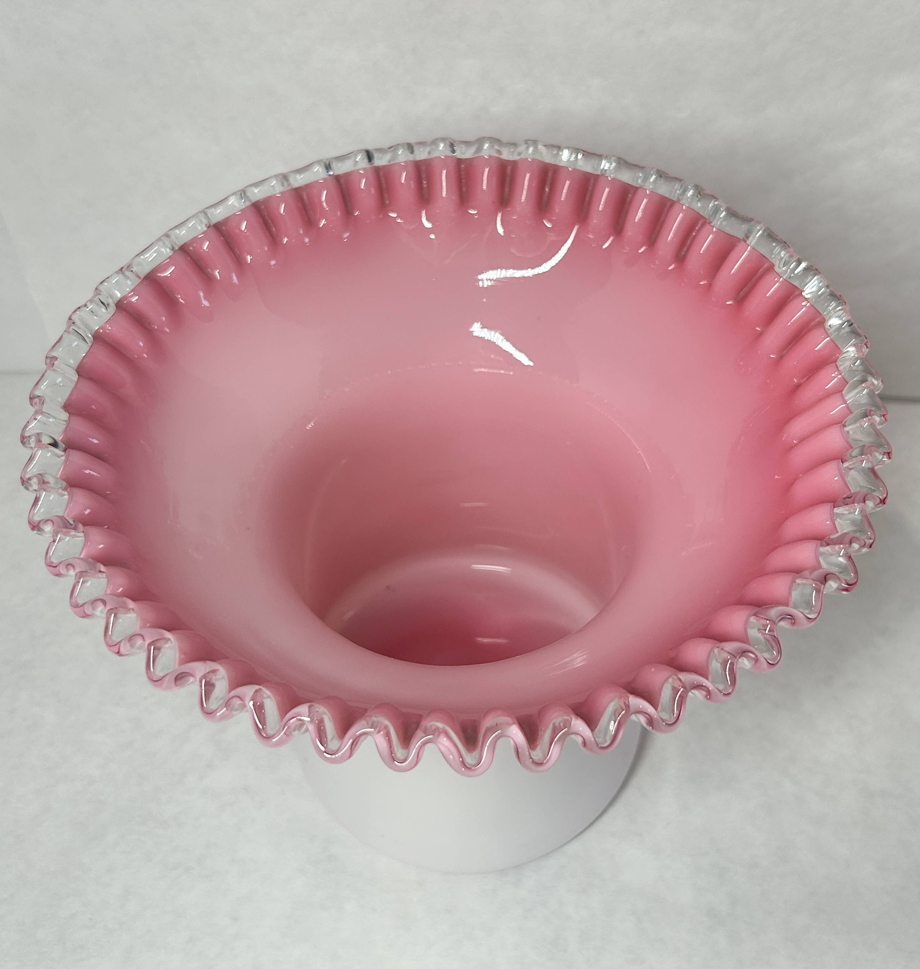 FENTON PEACH CREST VASE, 1940-1952