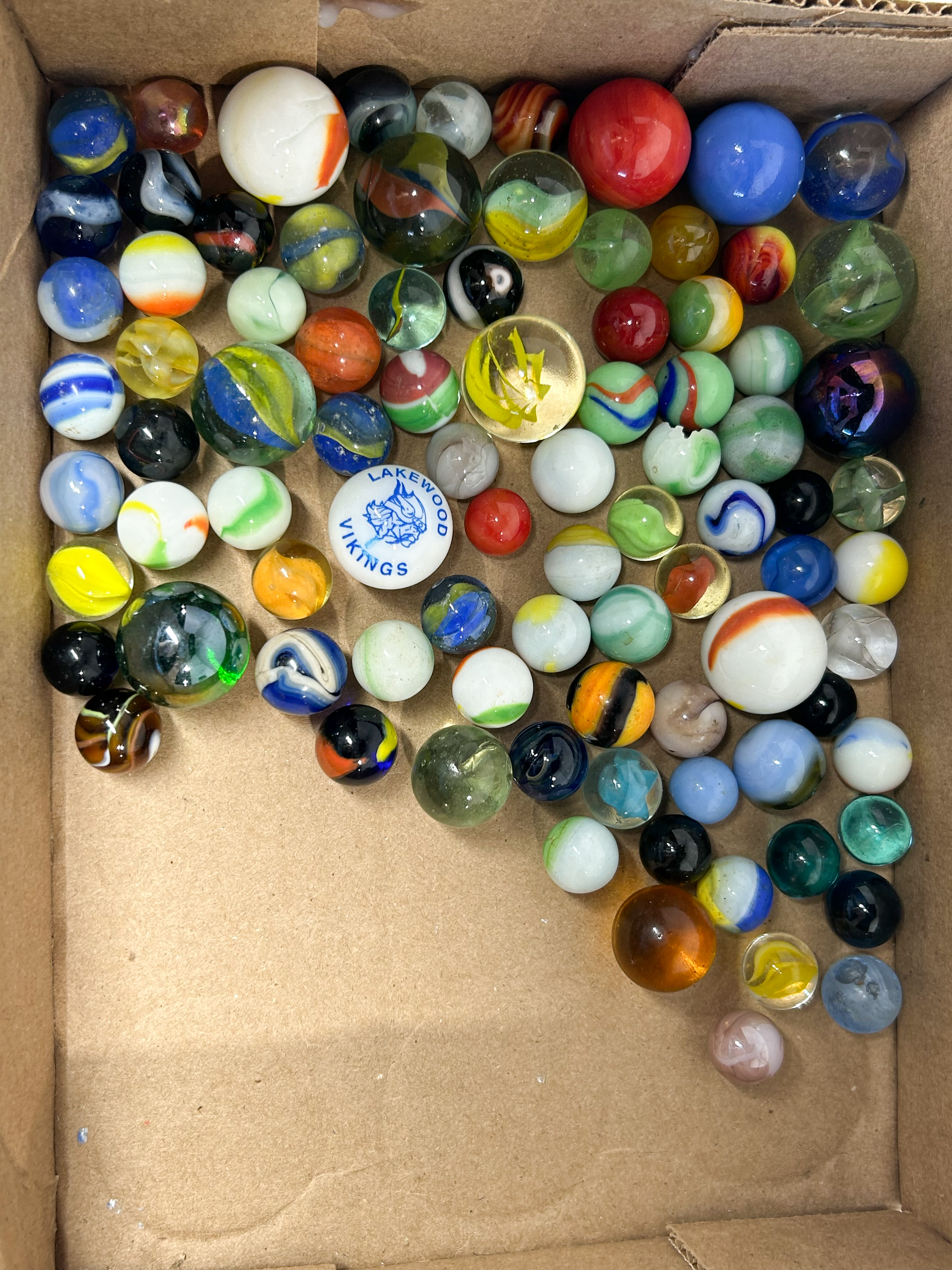 BROCKWAY GLASS JAR OF VINTAGE MARBLES