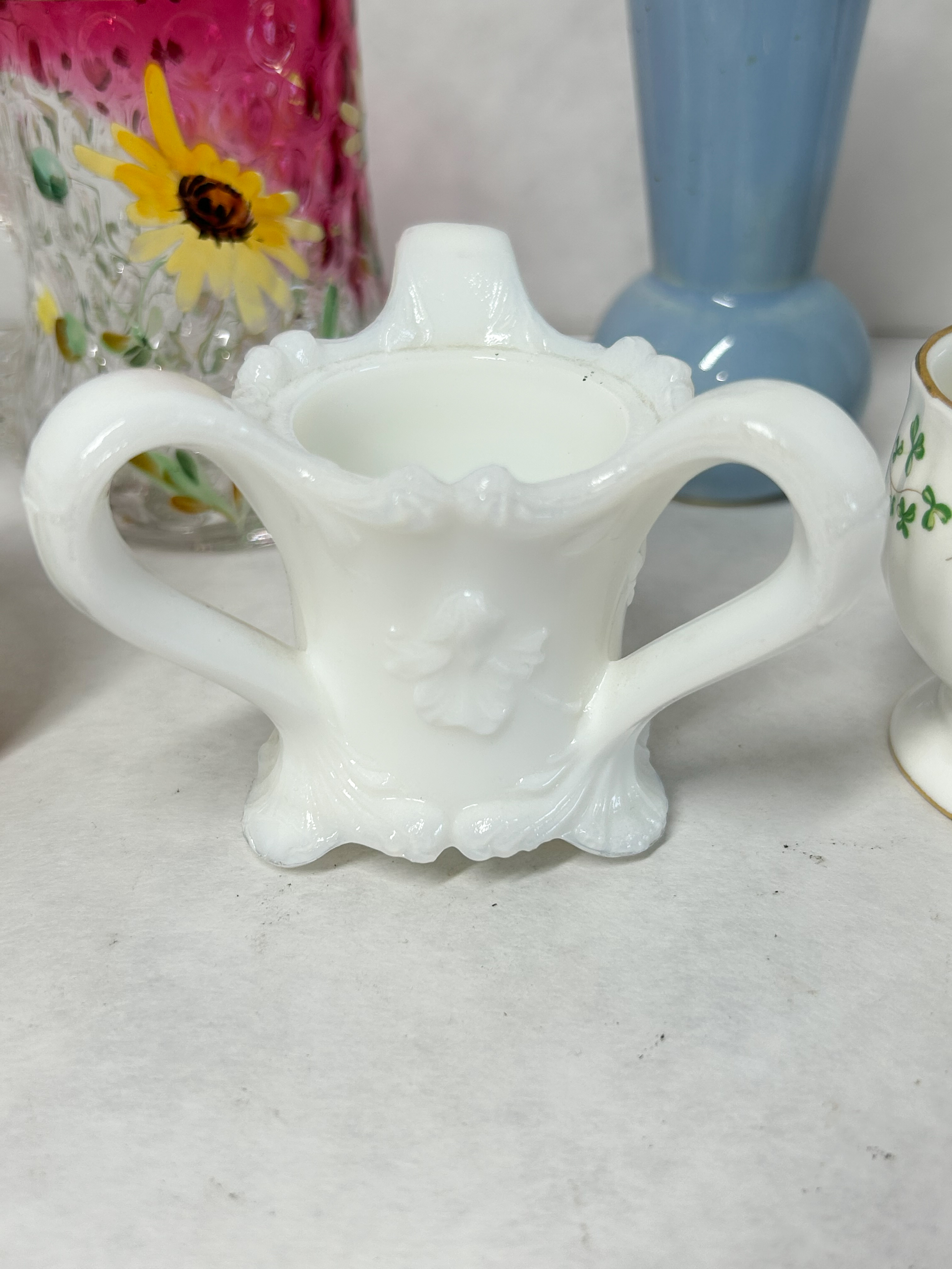 VICTORIAN GLASS AND PORCELAIN VESSELS, LATE 19TH CENTURY