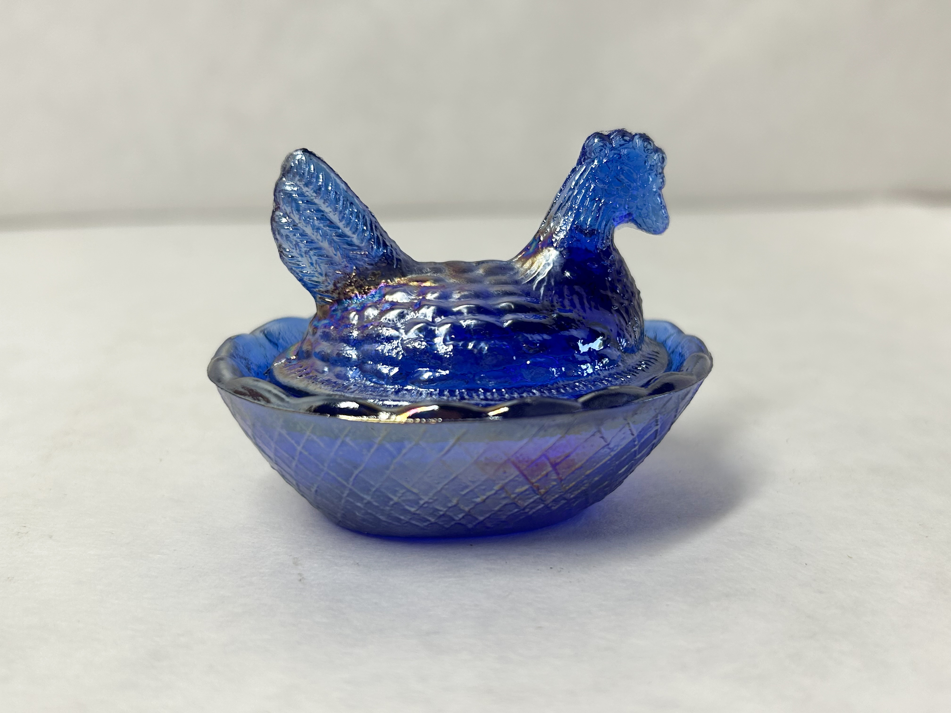 COBALT BLUE IRIDESCENT MINIATURE HEN