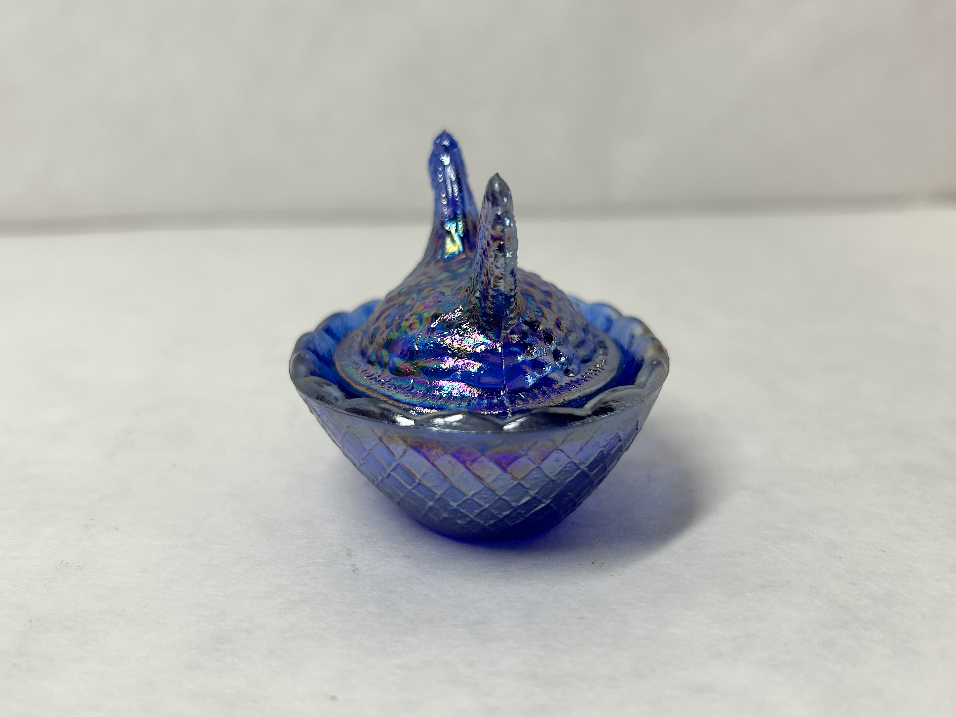 COBALT BLUE IRIDESCENT MINIATURE HEN