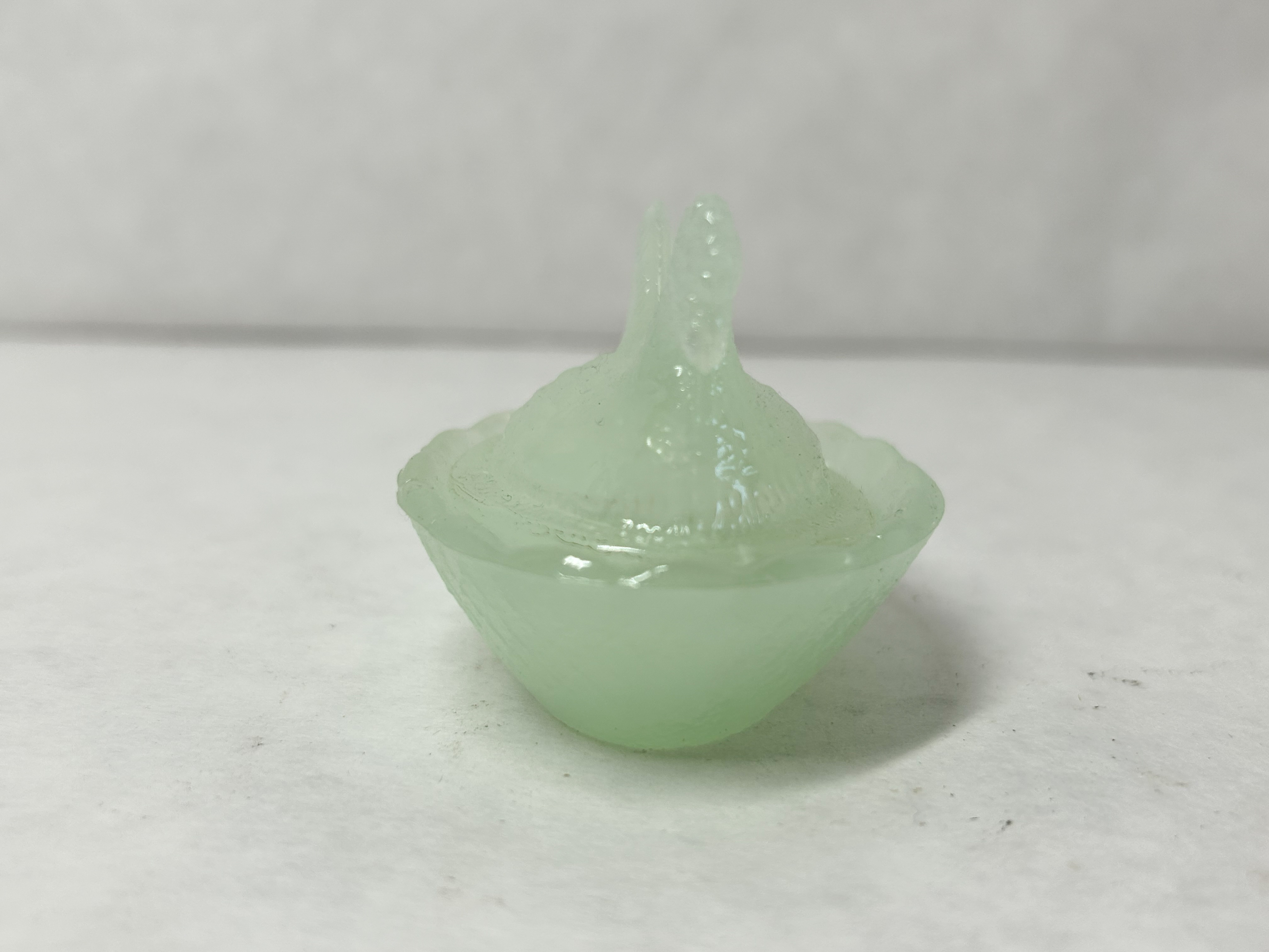 MINIATURE JADEITE GLASS HEN ON NEST