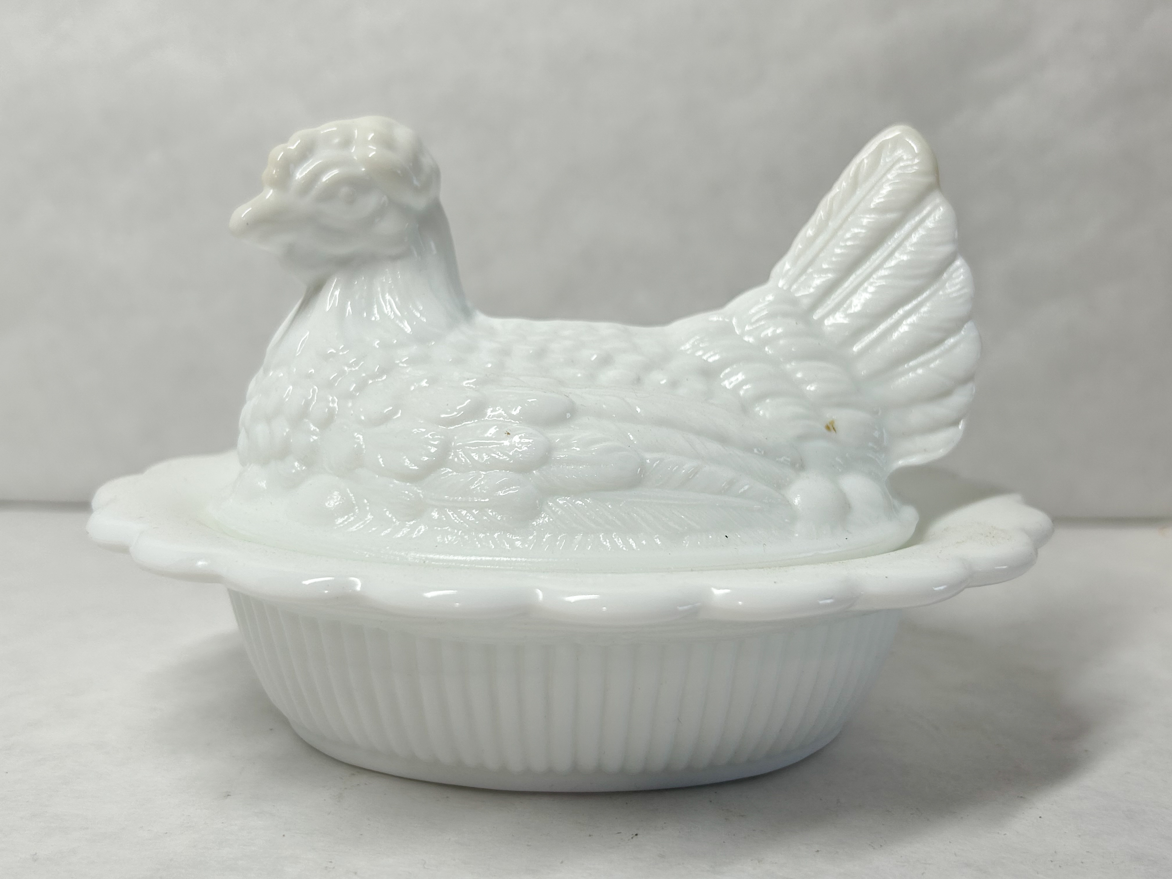 MOSSER MILK GLASS HEN ON NEST