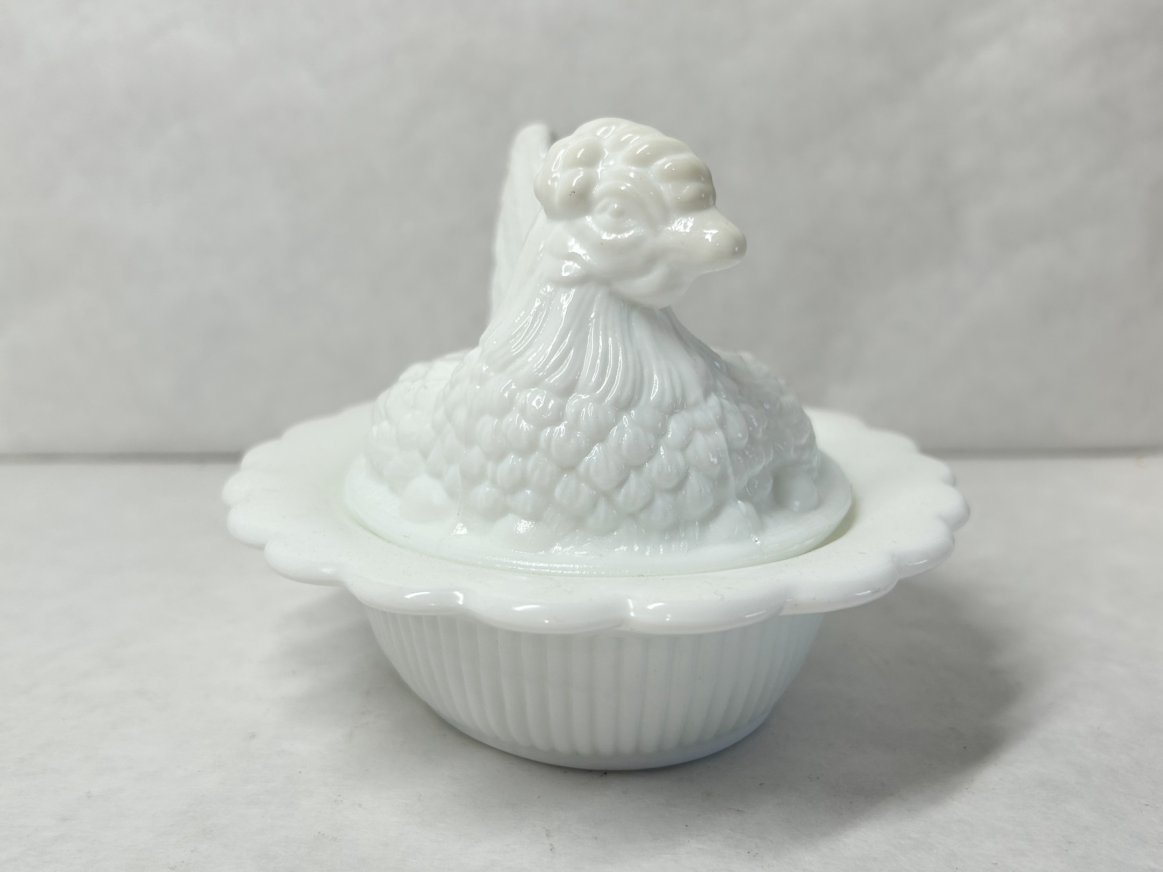 MOSSER MILK GLASS HEN ON NEST
