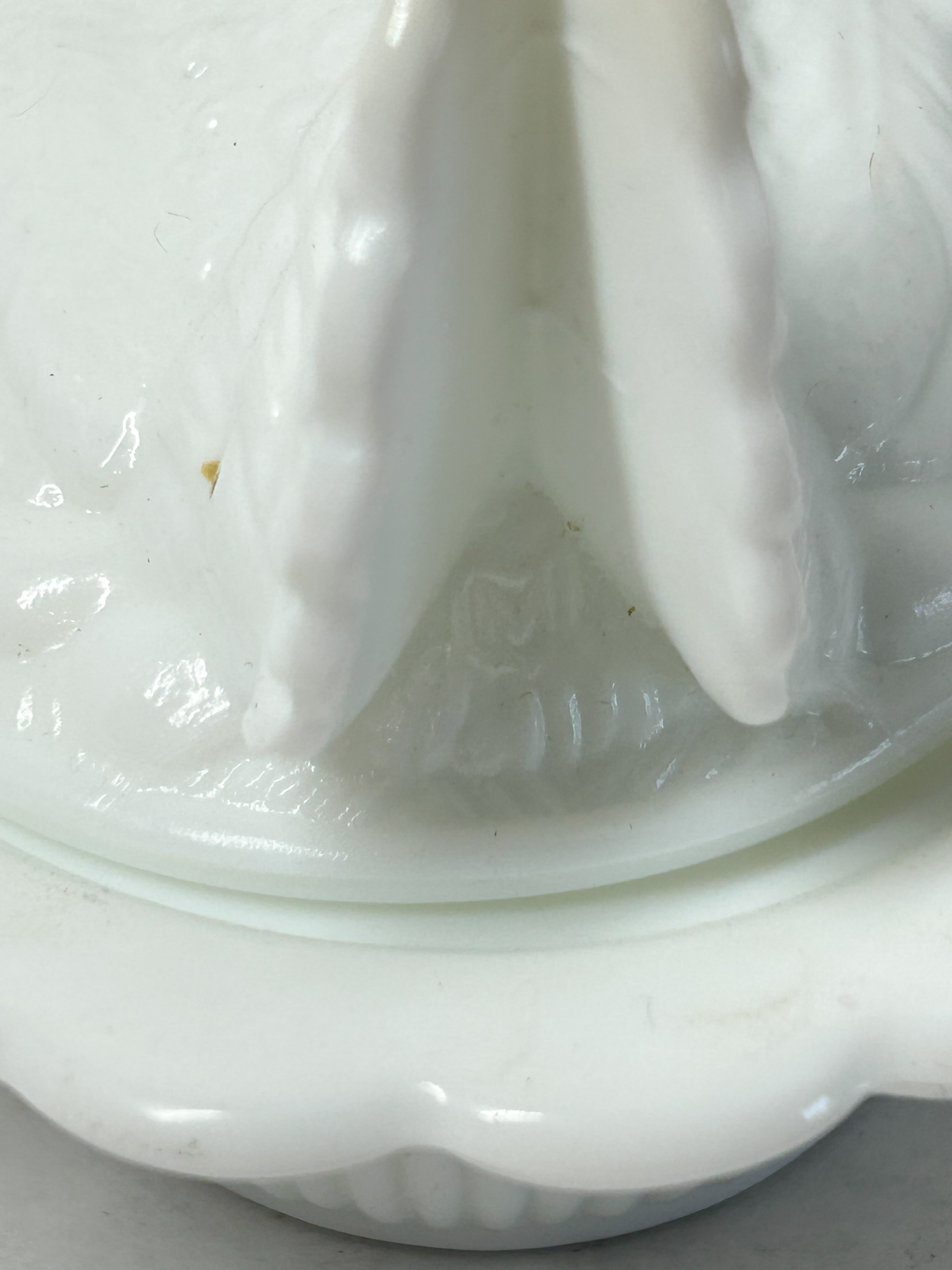 MOSSER MILK GLASS HEN ON NEST