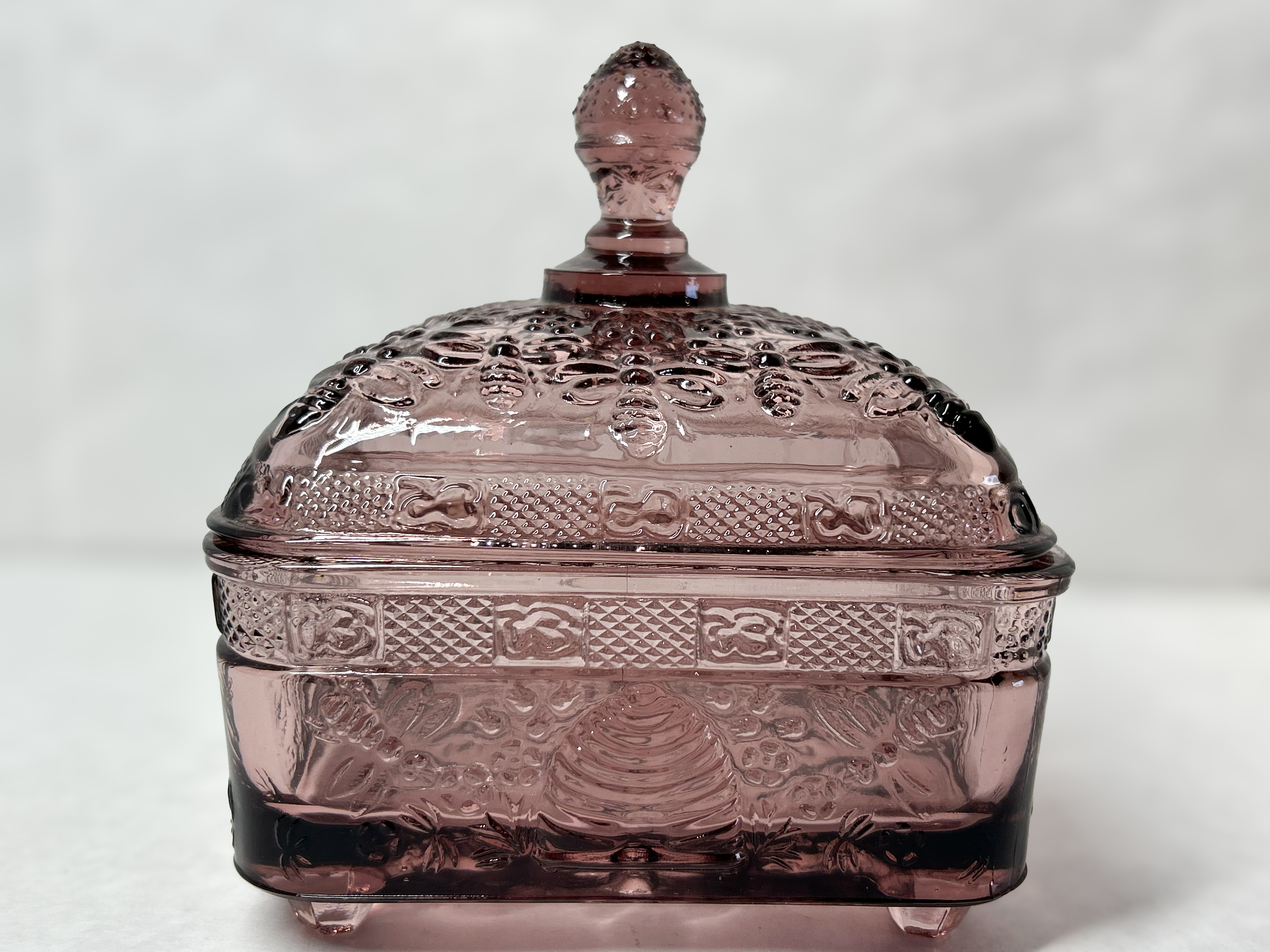 IMPERIAL AMETHYST GLASS BEE BOX