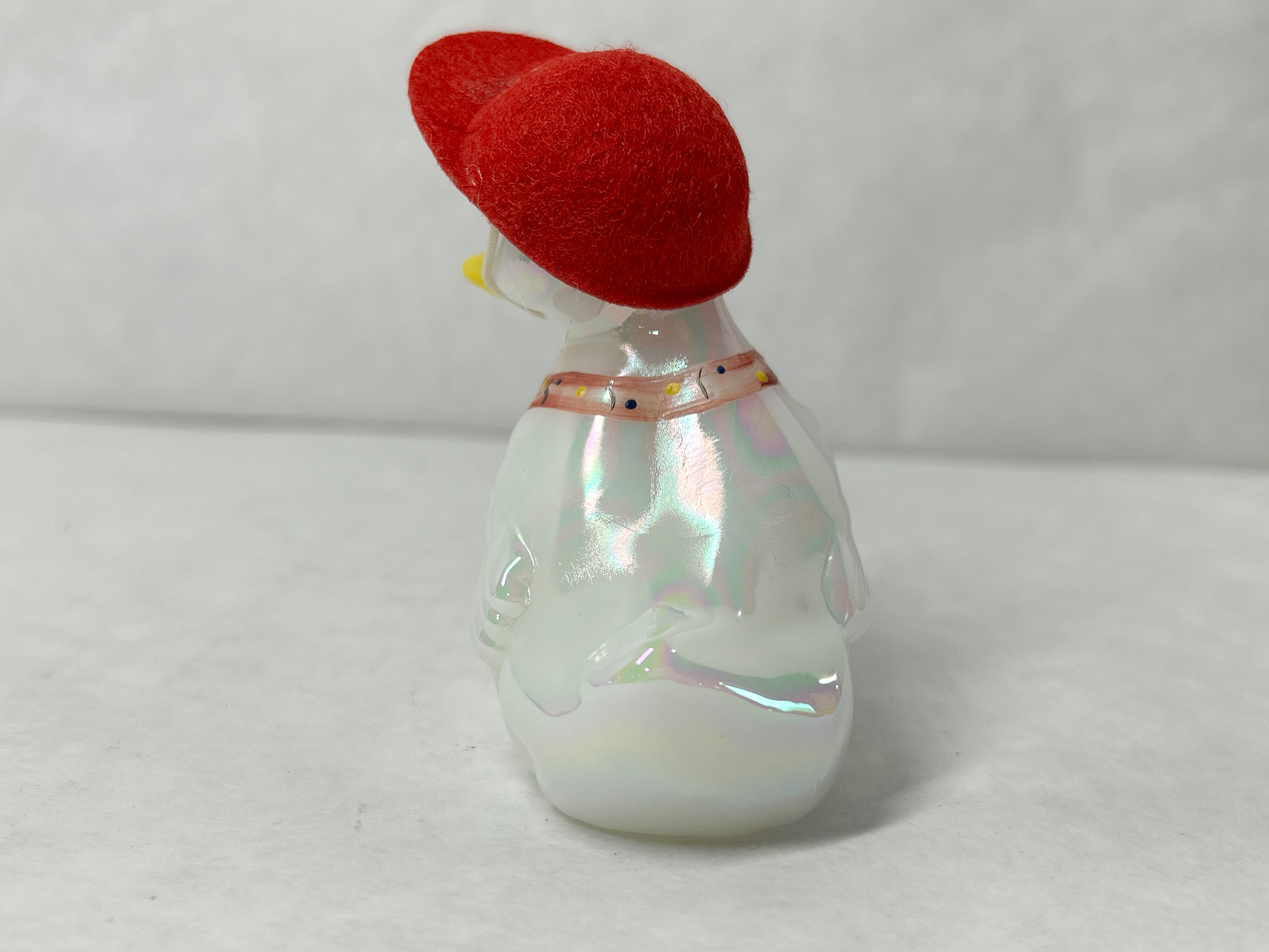 FENTON IRIDIZED OPAL GLASS DUCK 2006