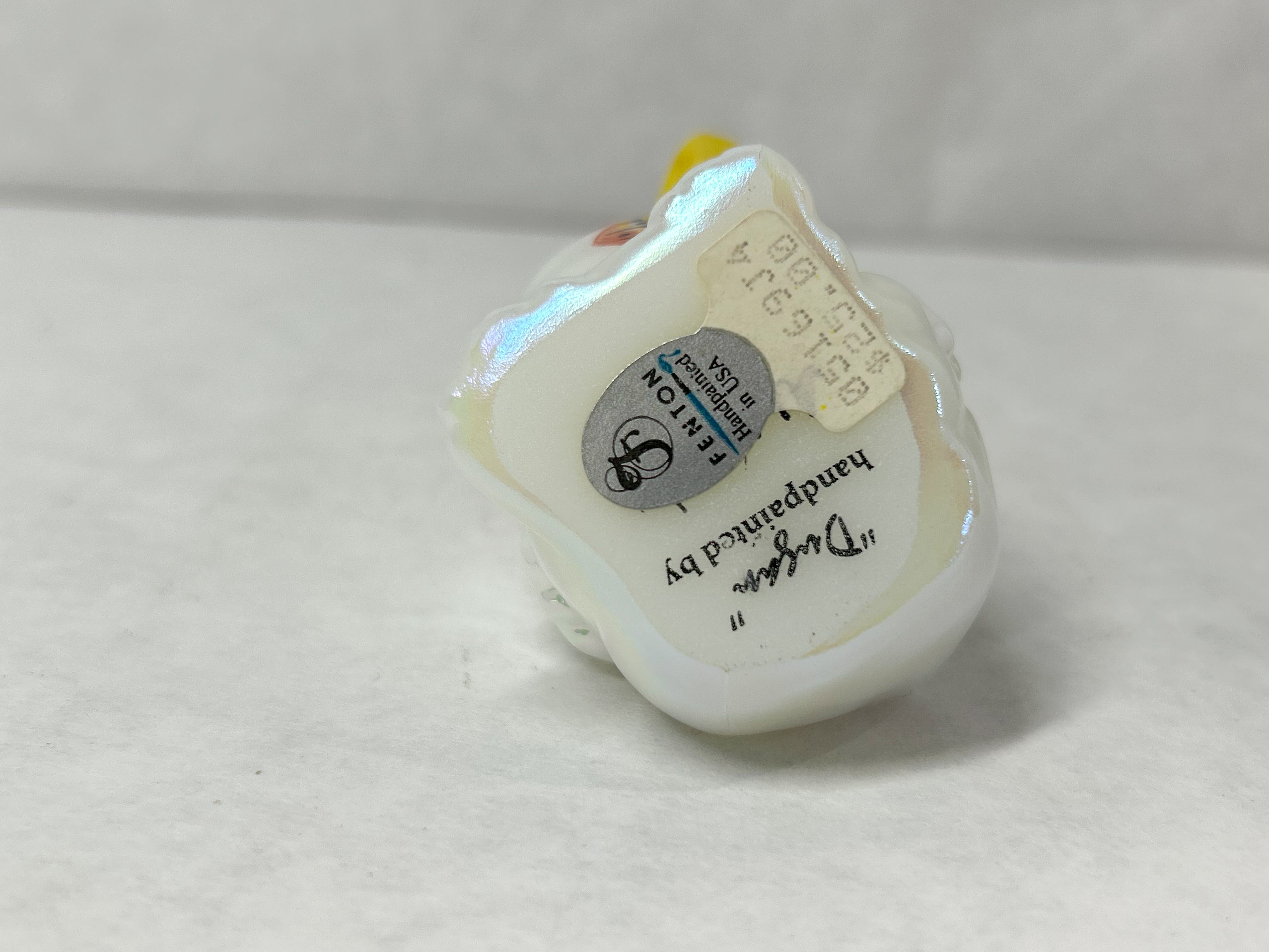 FENTON IRIDIZED OPAL GLASS DUCK 2006