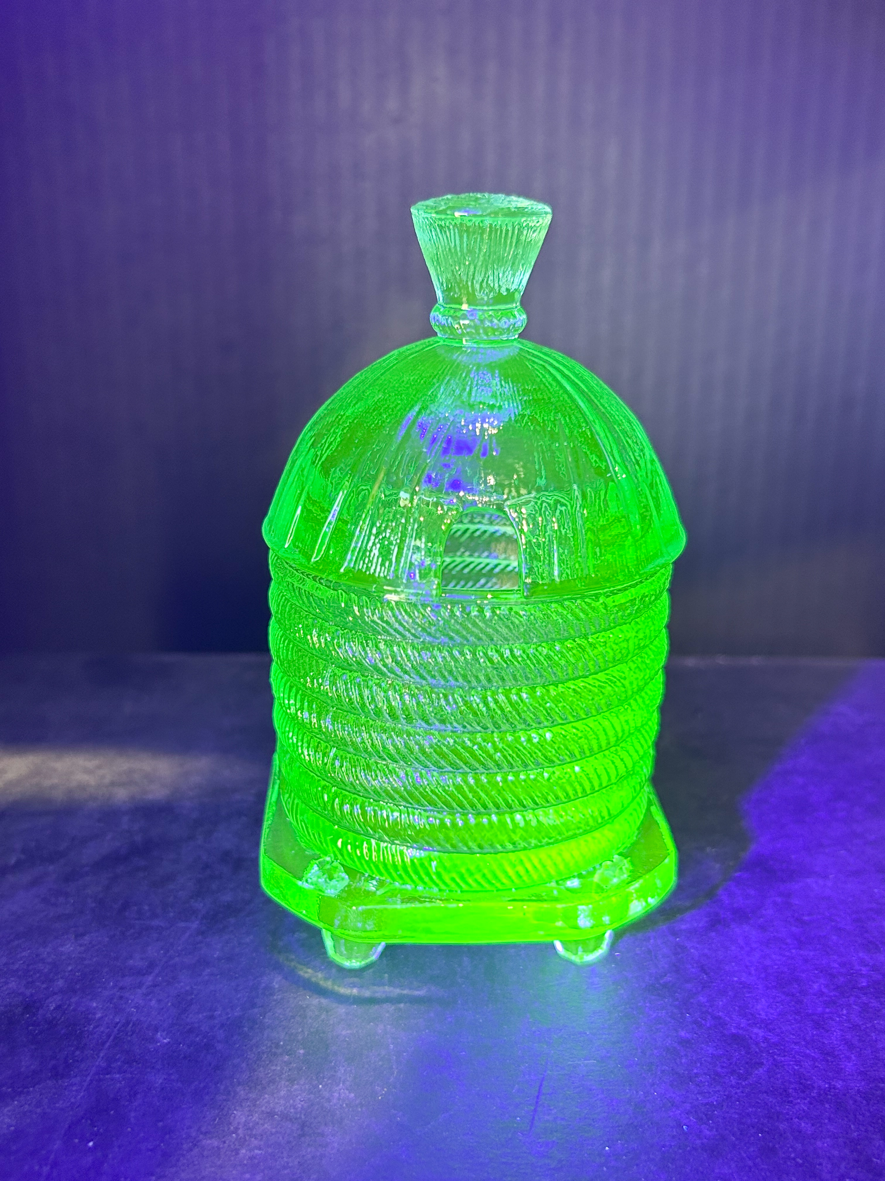 AQUA URANIUM GLASS BEEHIVE POT WILKERSON