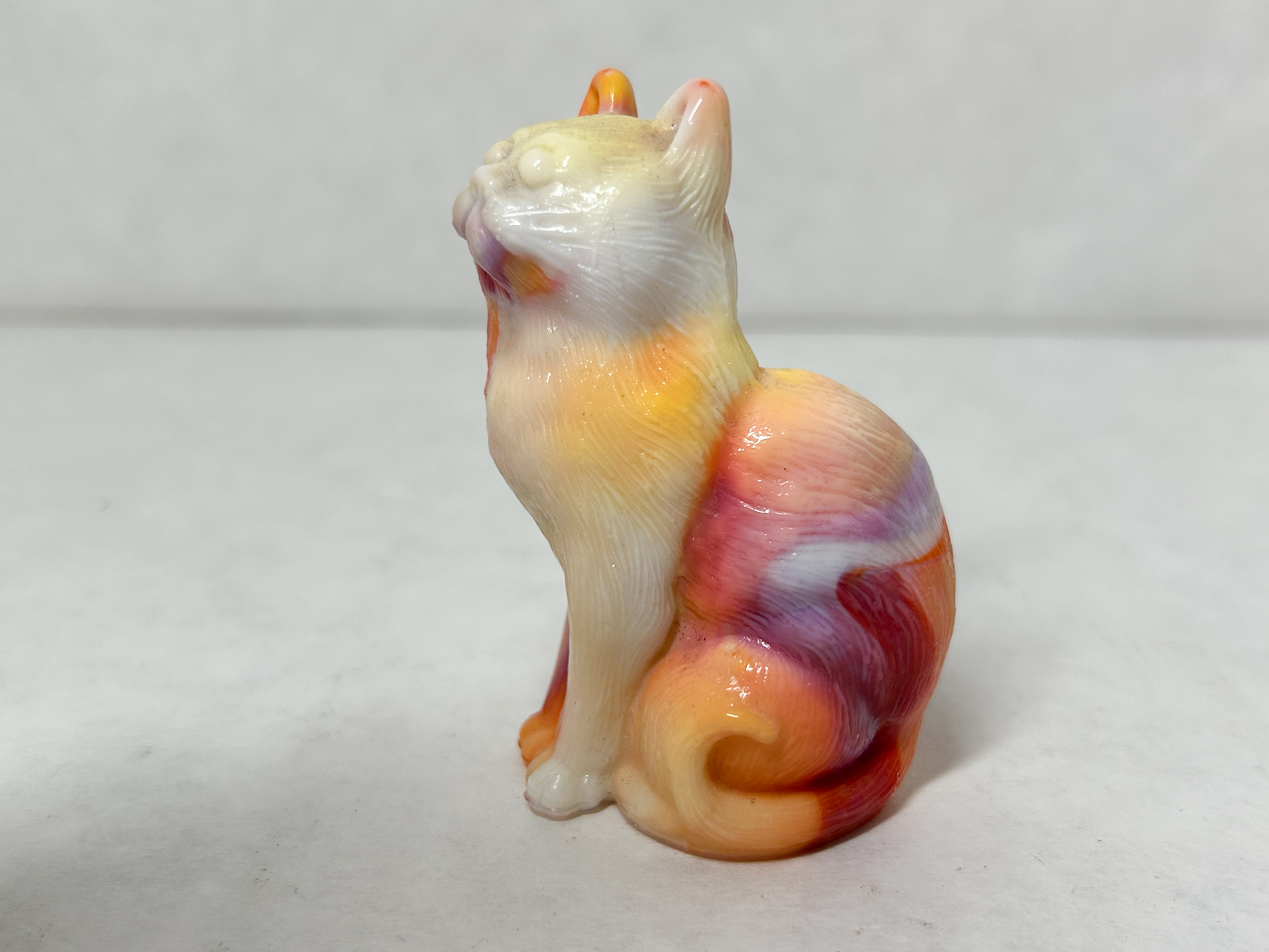 MARBLED SLAG GLASS MOSSER SITTING CAT