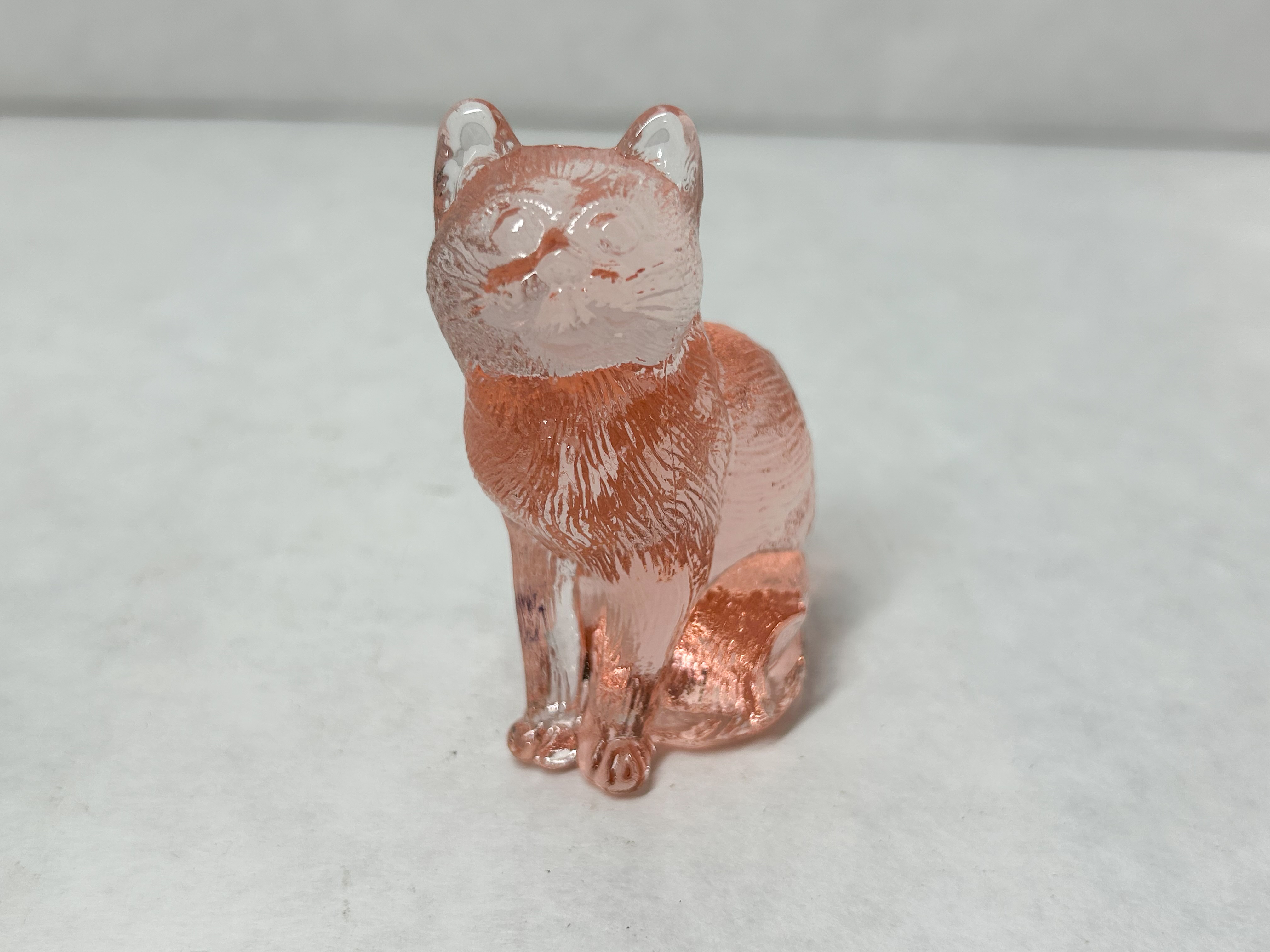 MOSSER PINK SITTING CAT